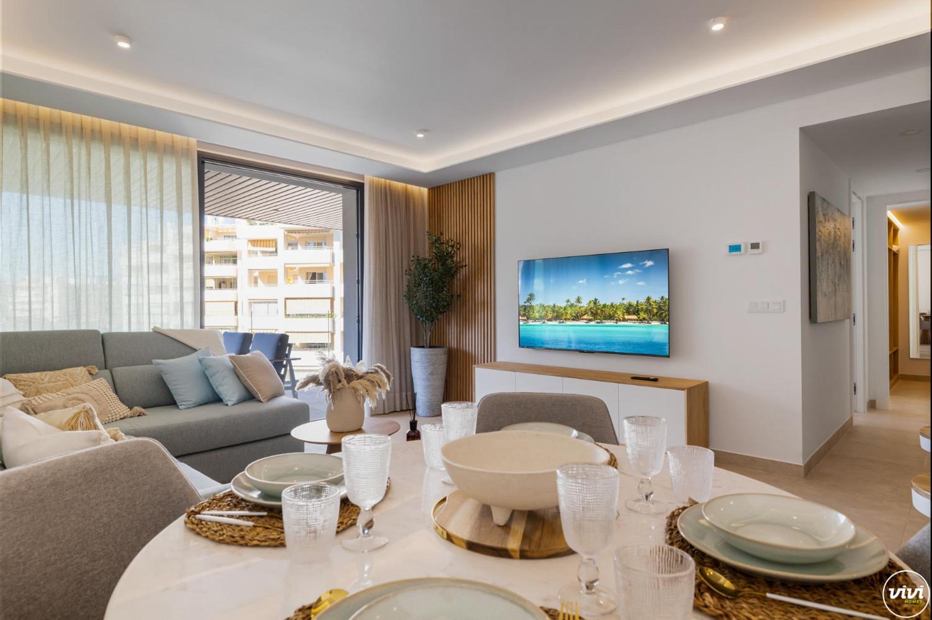 Vivi Homes - Serena Pool, Cinema, Gym & Apartment