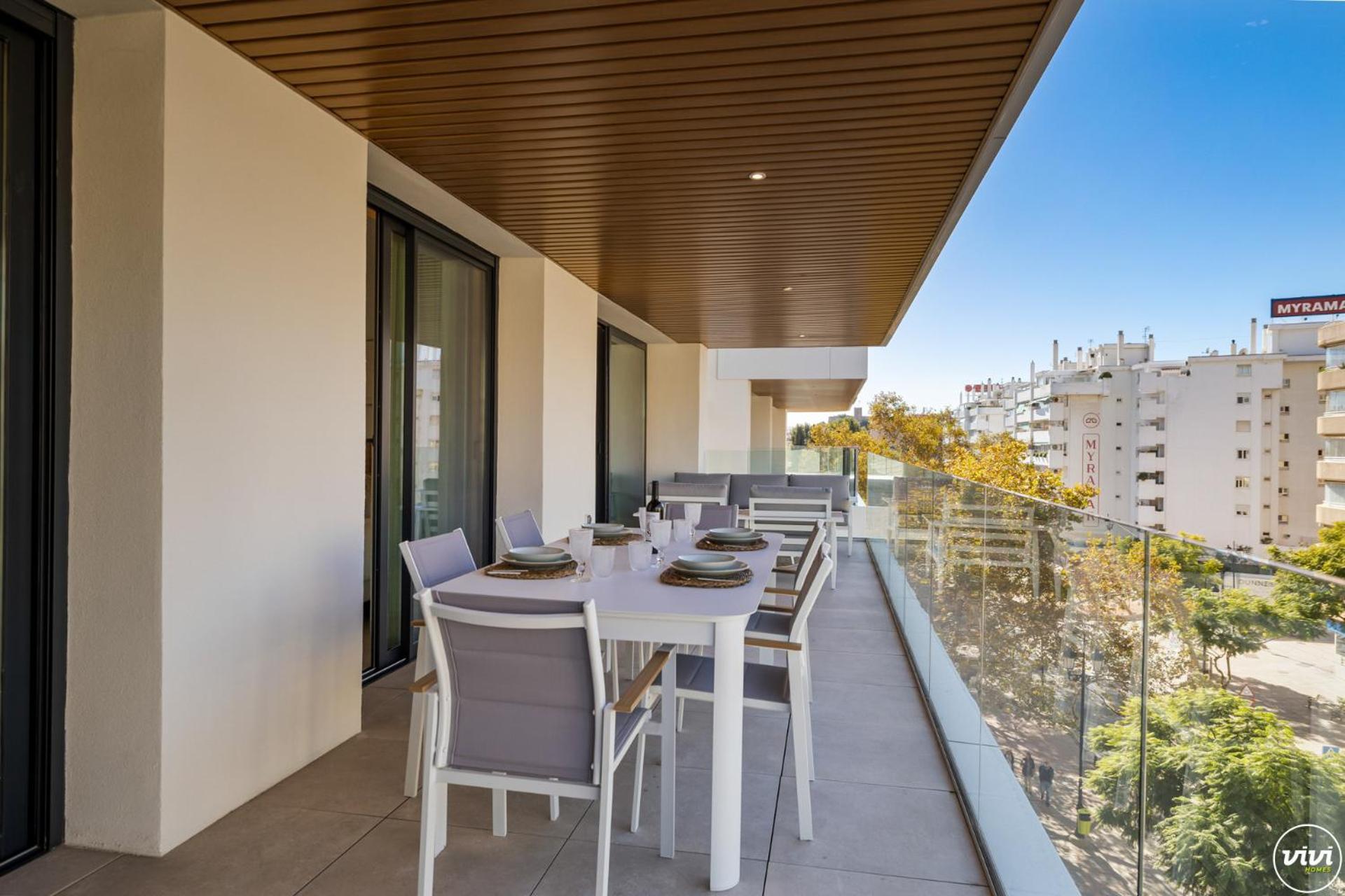 Vivi Homes - Serena Pool, Cinema, Gym & *