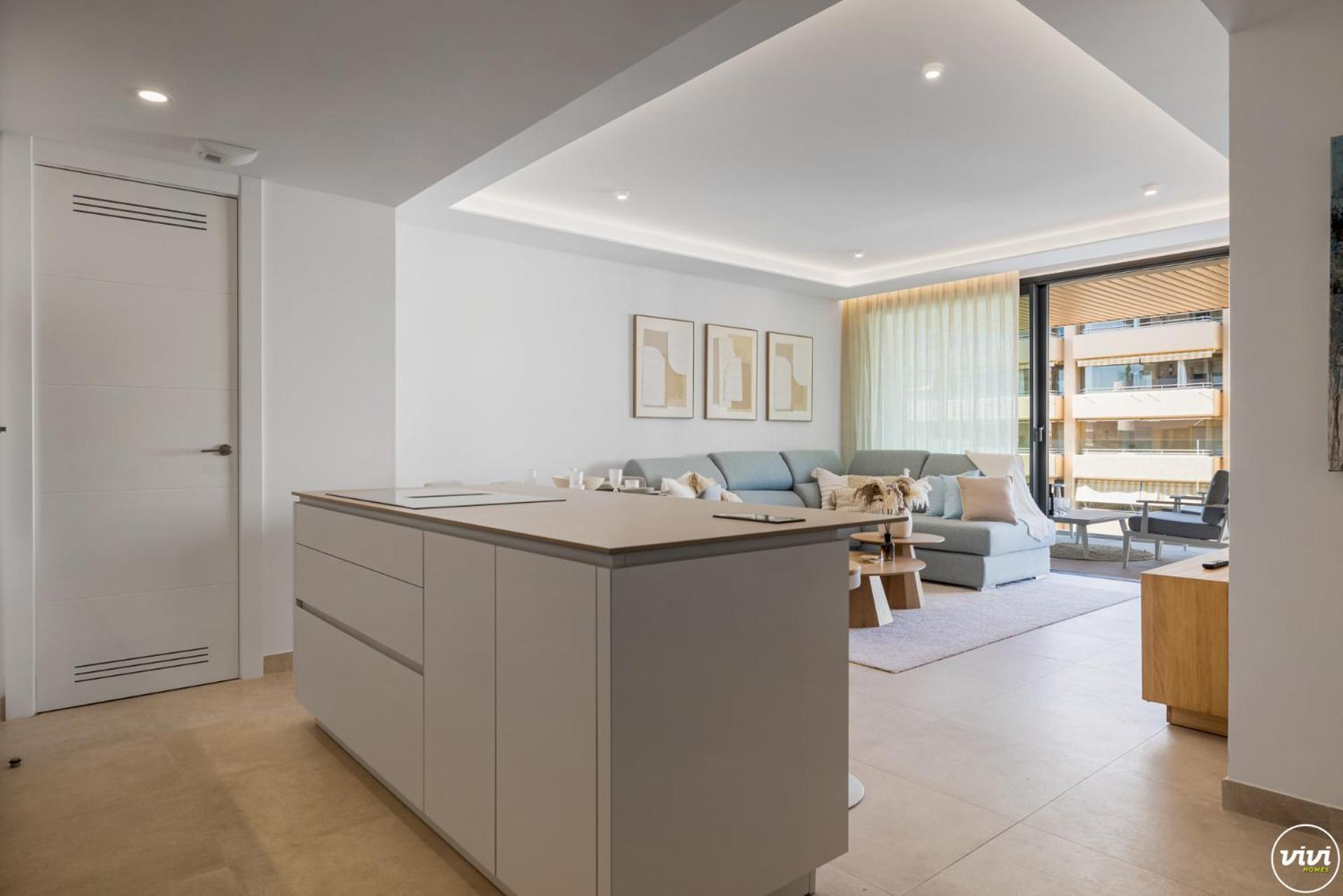 Vivi Homes - Serena Pool, Cinema, Gym & Apartment