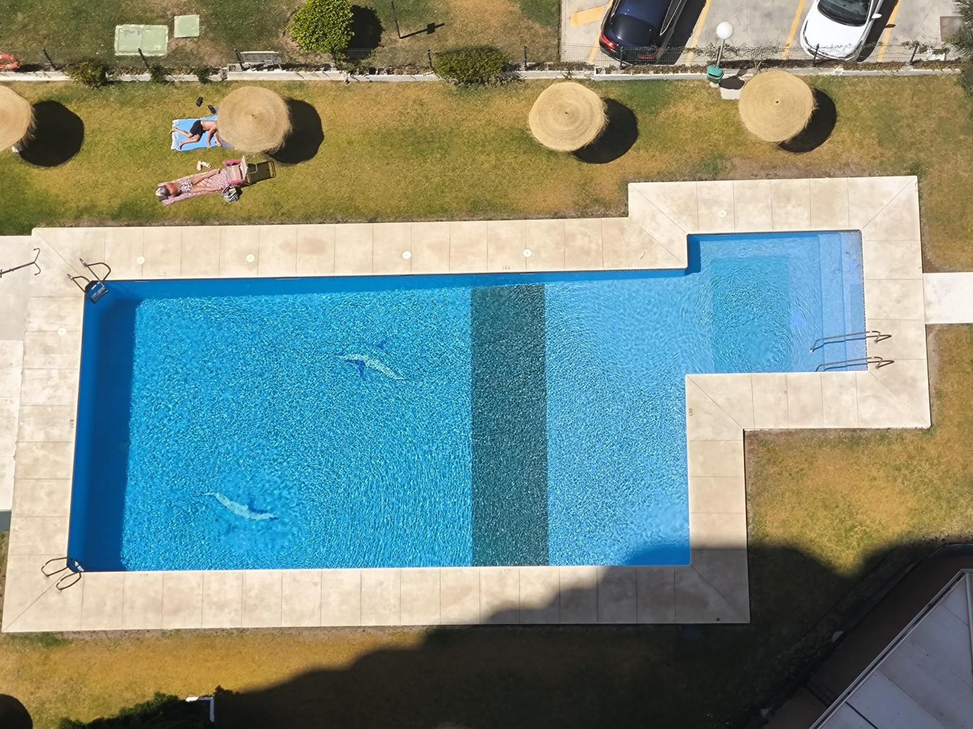 Vitvi -- Ronda3-planta 16-king Size Bed Apartment