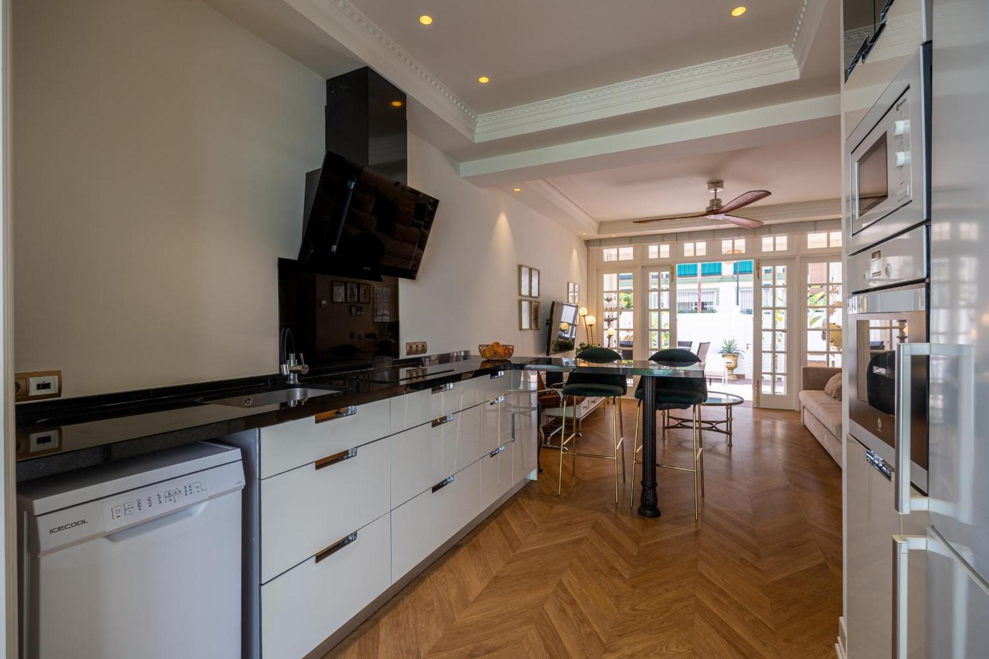 Casa Colon - Piscina Privada - Barbacoa - - Vitviholidays Fuengirola