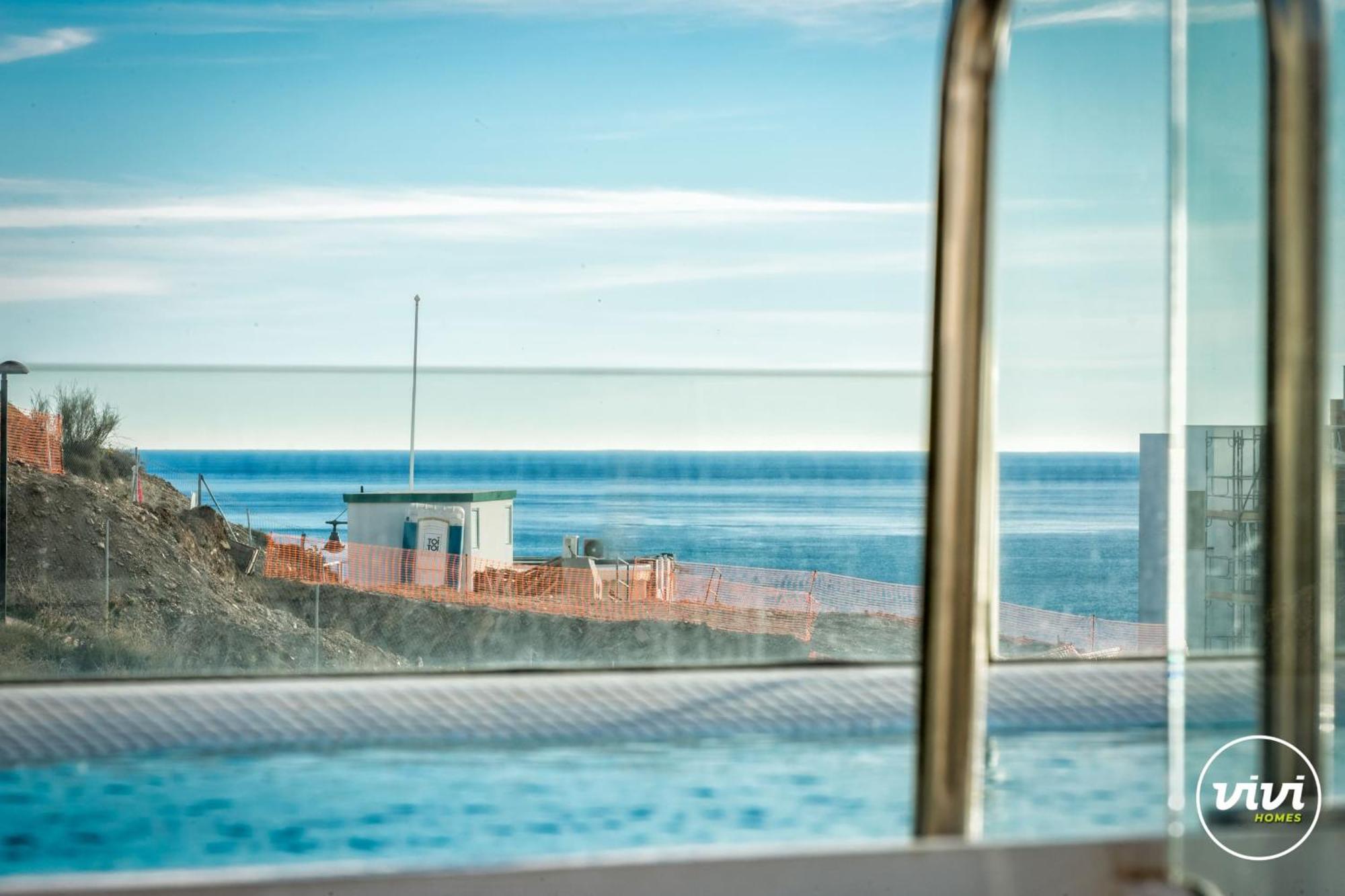 Vivi Homes - Diamond Pool, Gym, Terrace & Sea View * Fuengirola