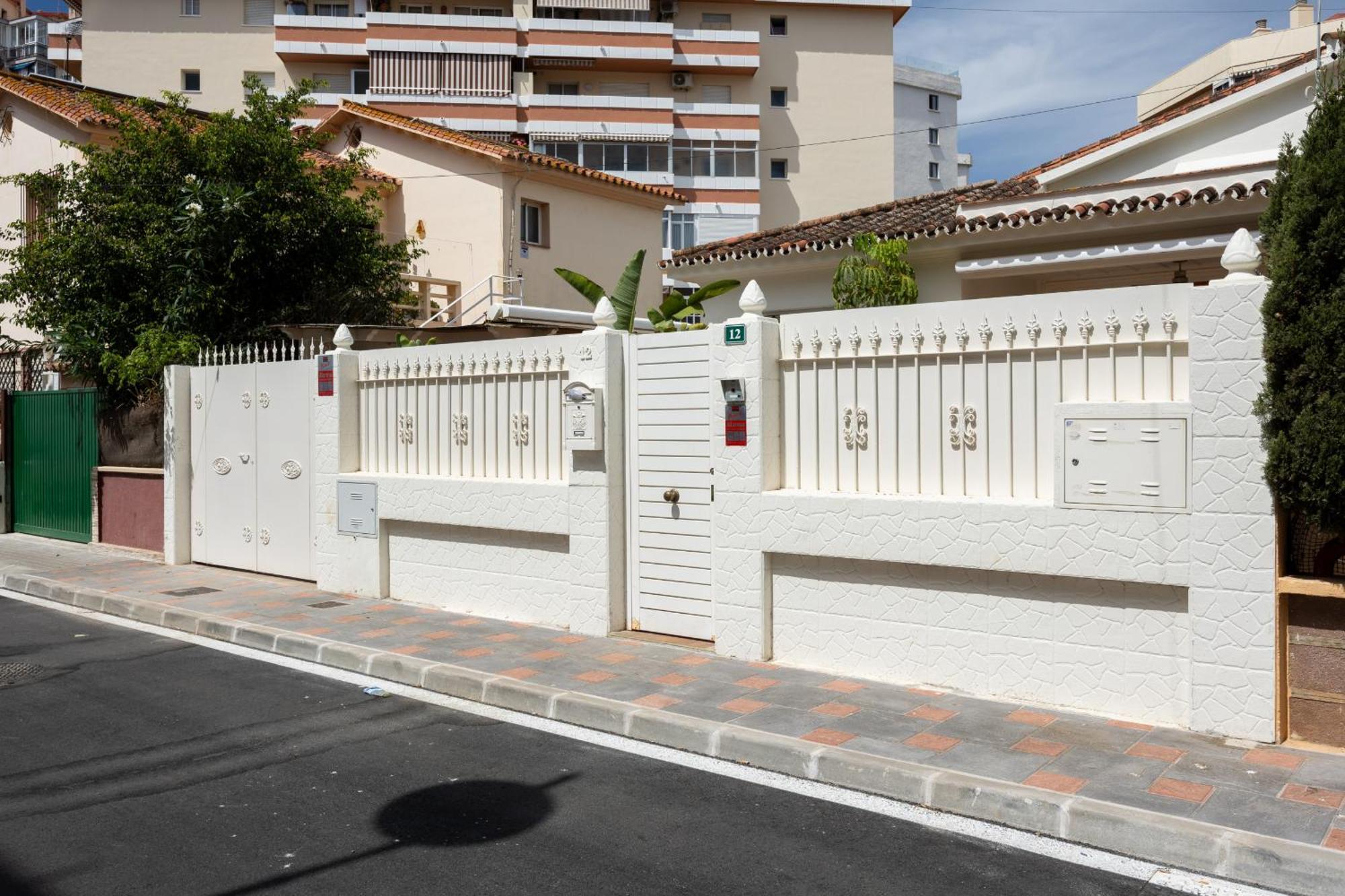 Casa Colon - Piscina Privada - Barbacoa - - Vitviholidays Fuengirola
