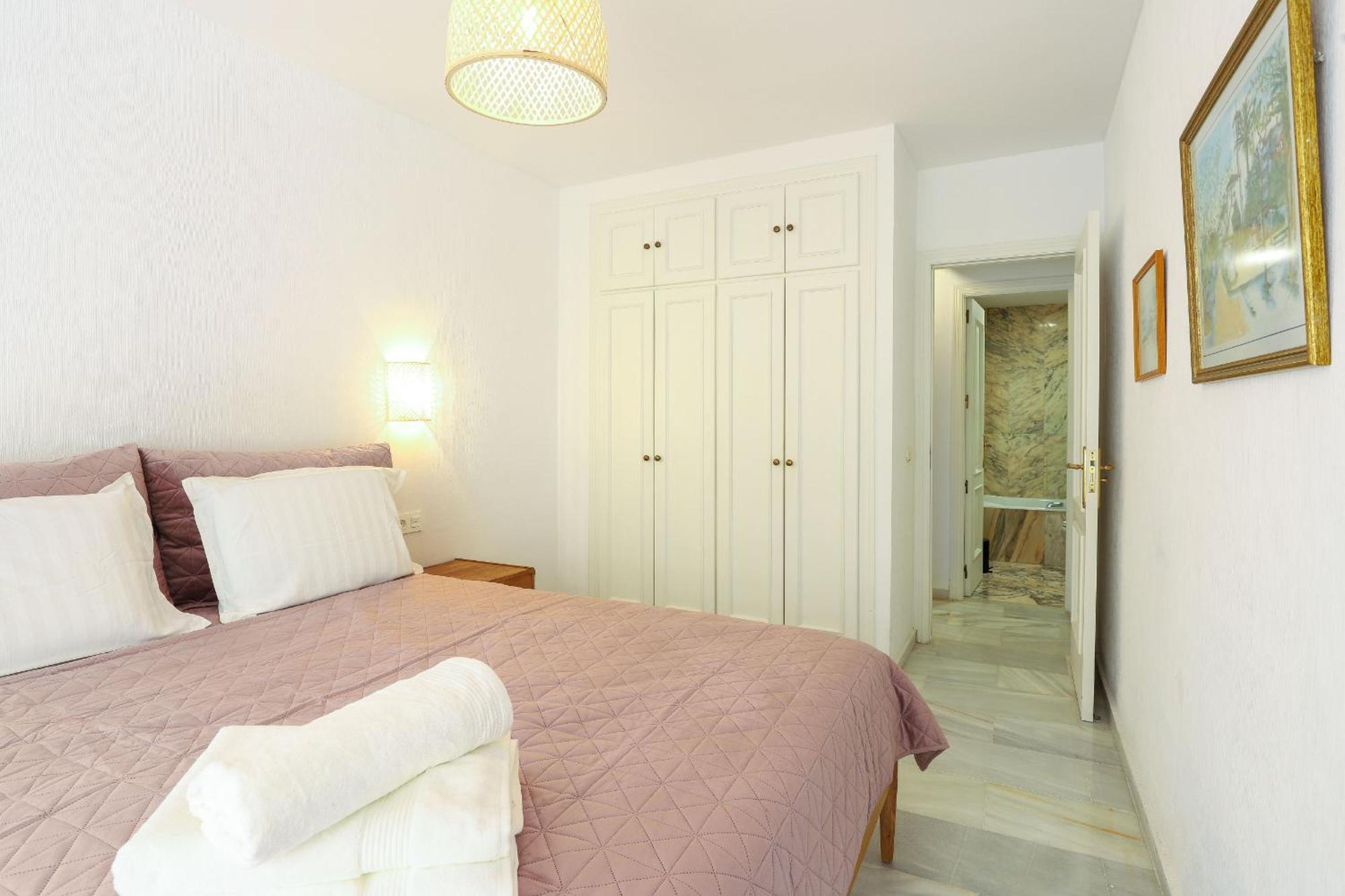 Beachfront - Dona Sofia * Fuengirola