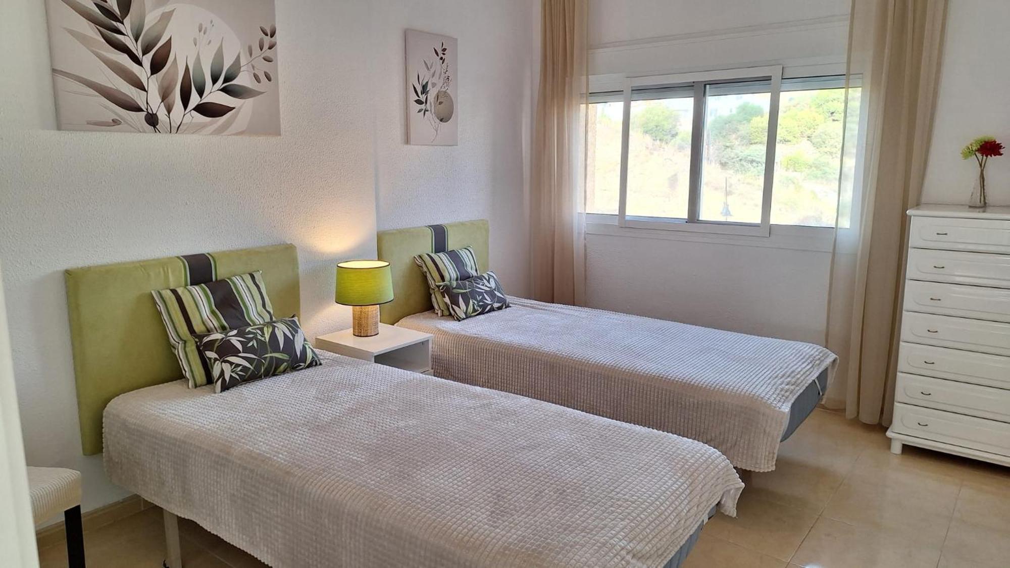 Front View 10th In Fuenghirola Apartment *