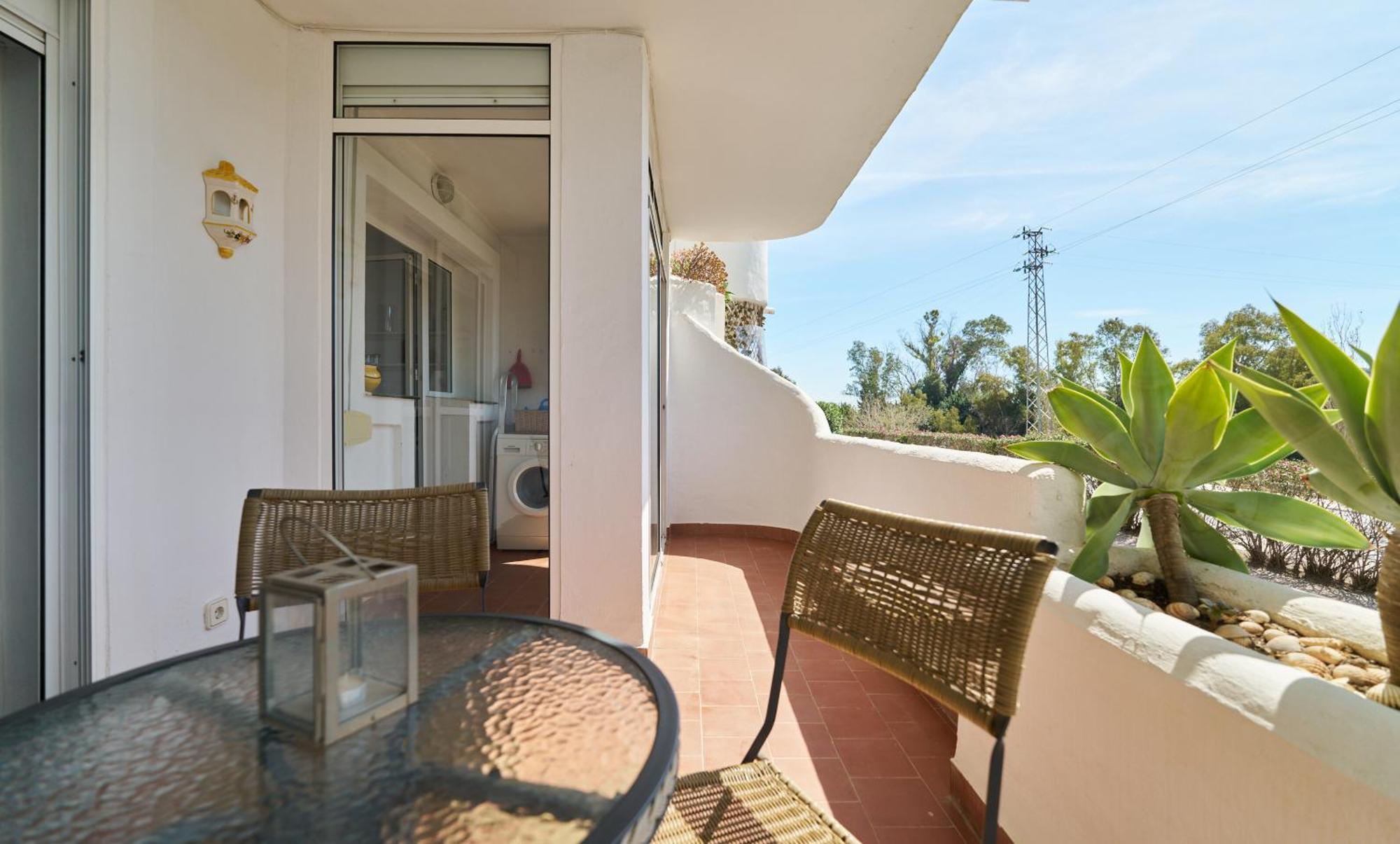 Apartamento For Golf In Mijas *
