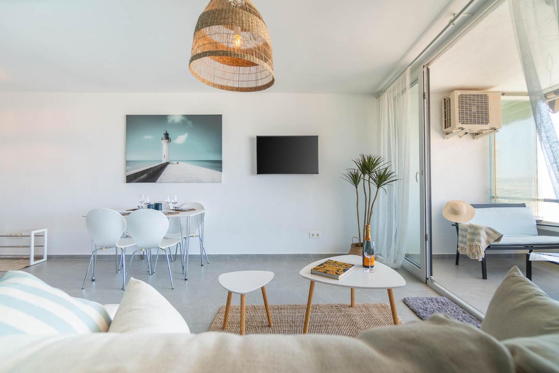 Apartment One Bedroom Next To The Port *