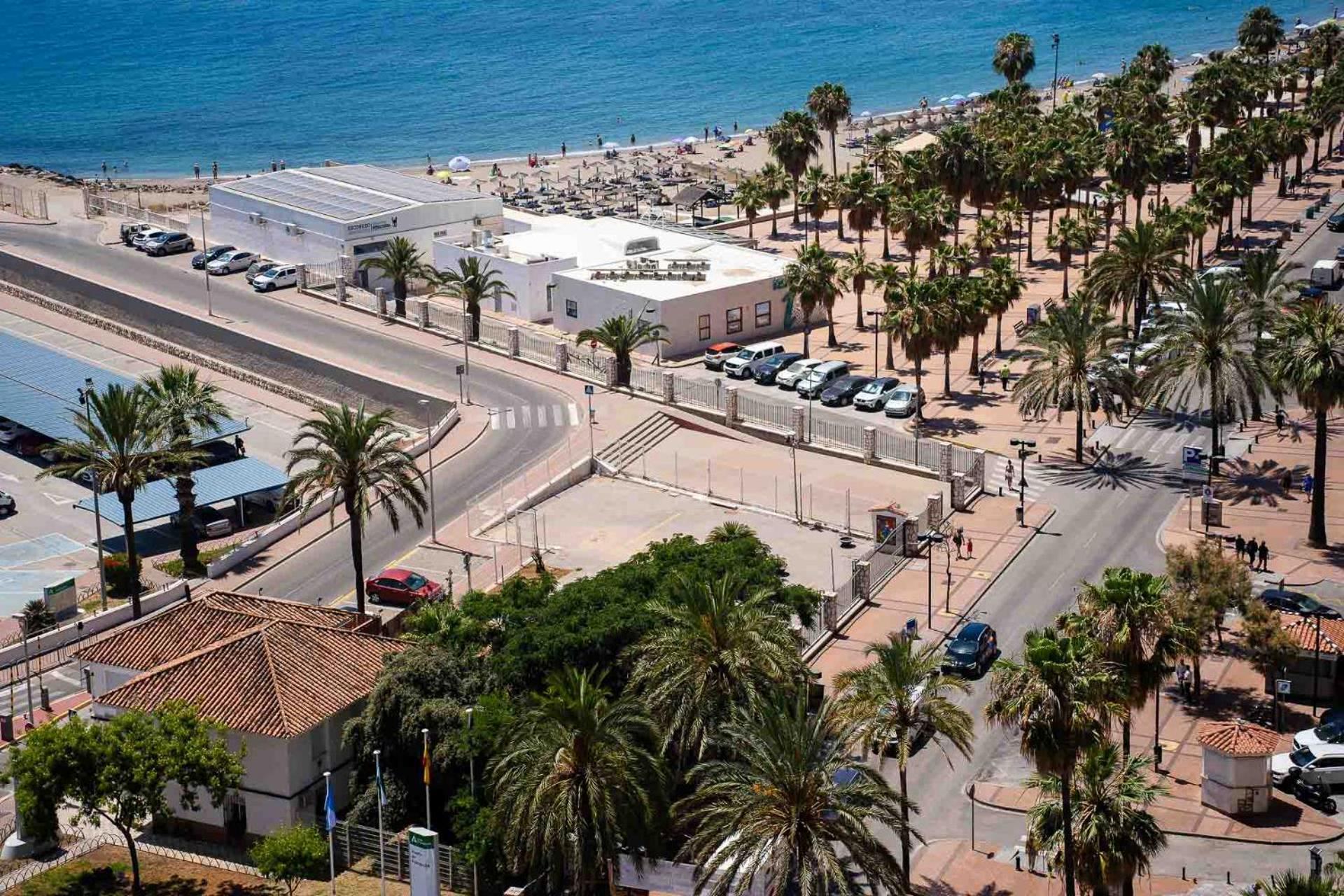 One Bedroom Next To The Port Apartment Fuengirola