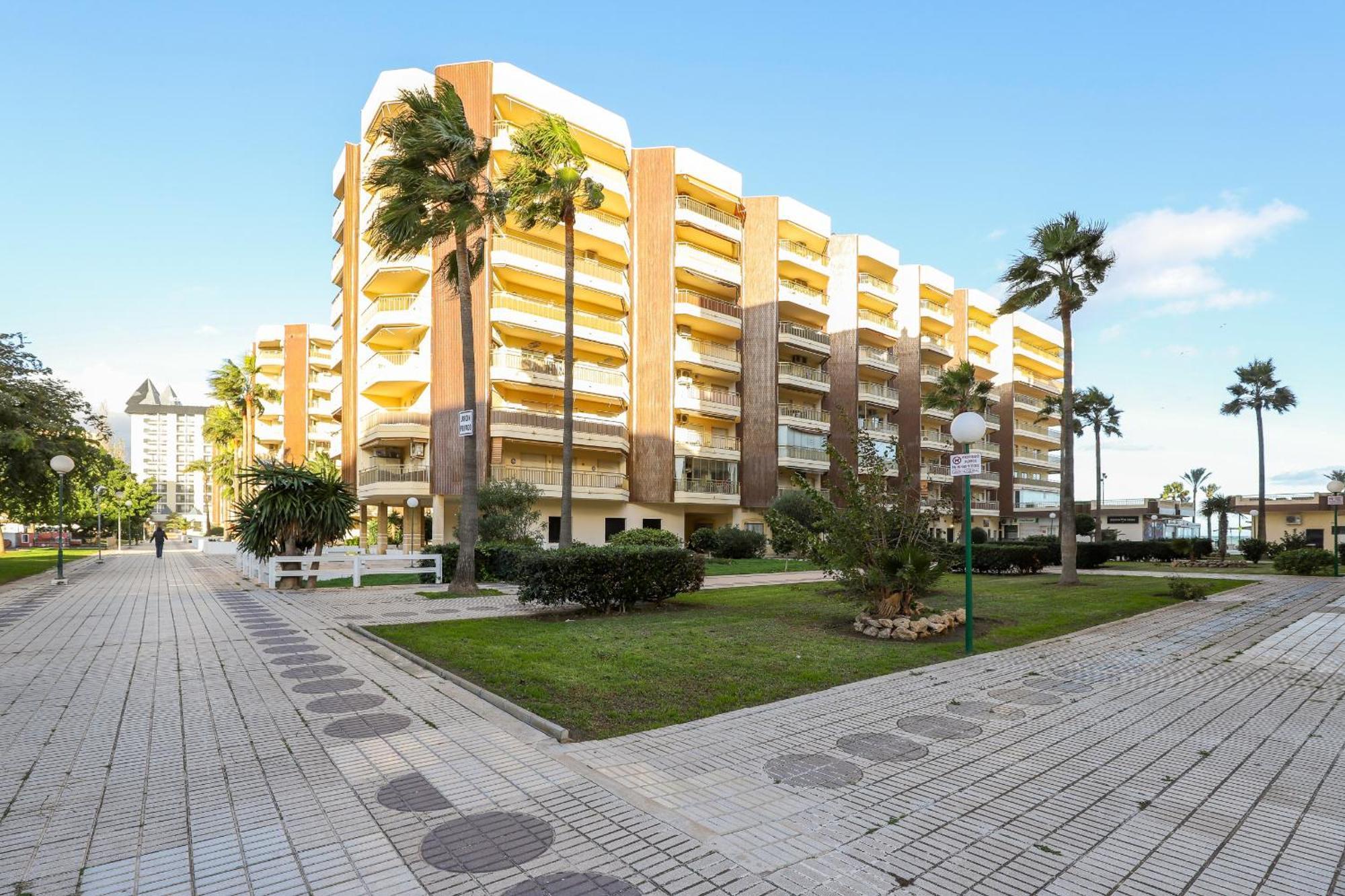 Apartment Beachfront - Dona Sofia *