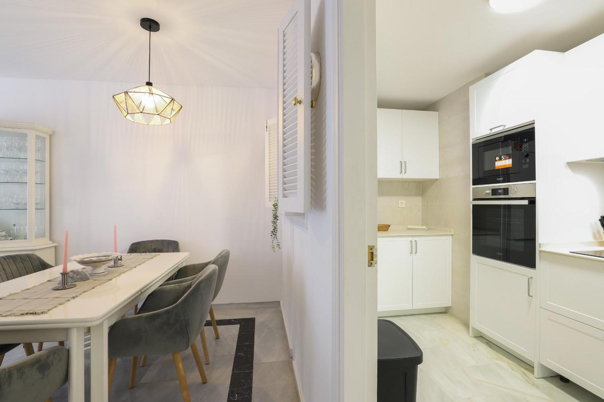 Apartment Beachfront - Dona Sofia Fuengirola