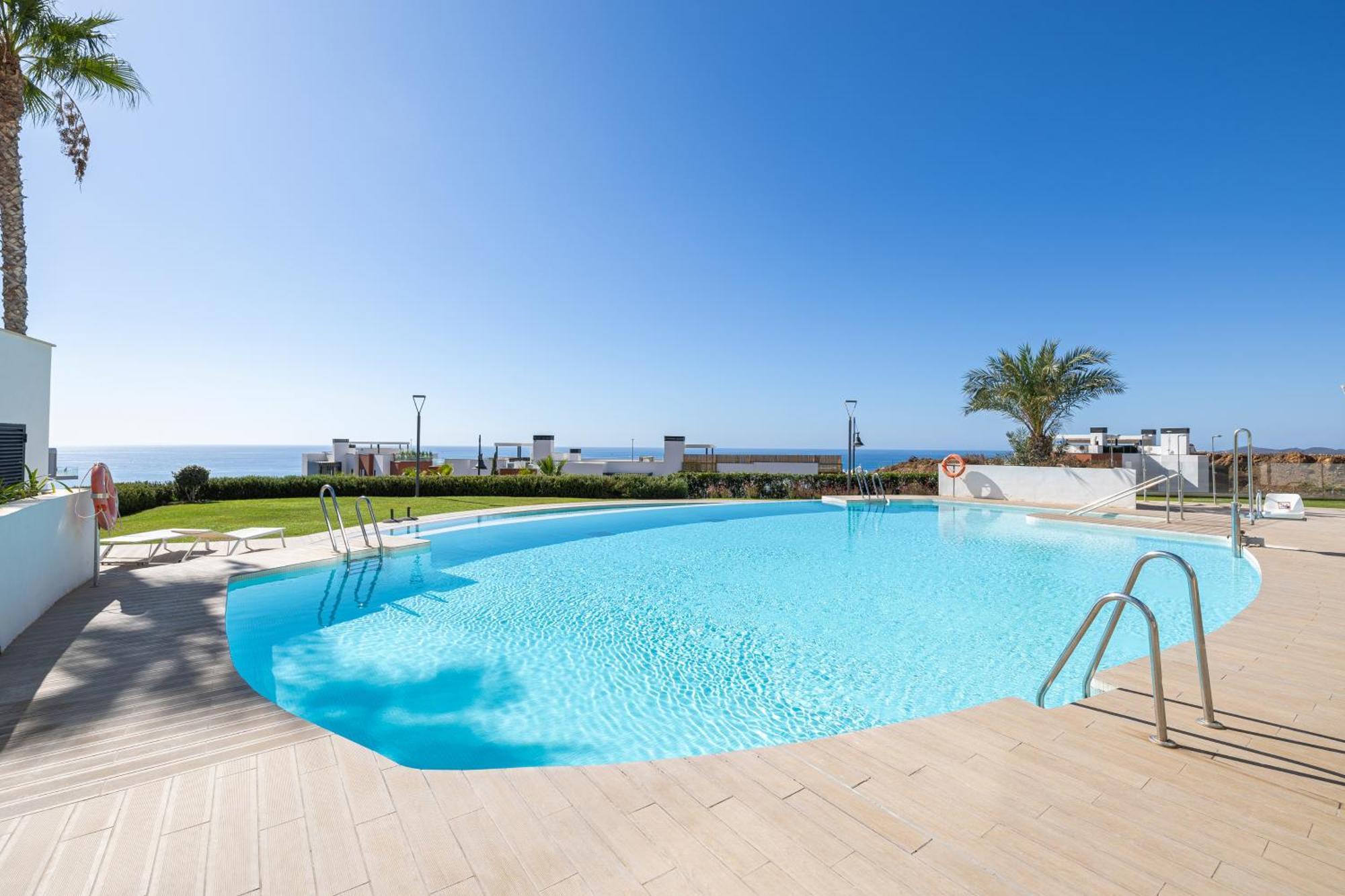 Apartment Sea Breeze *