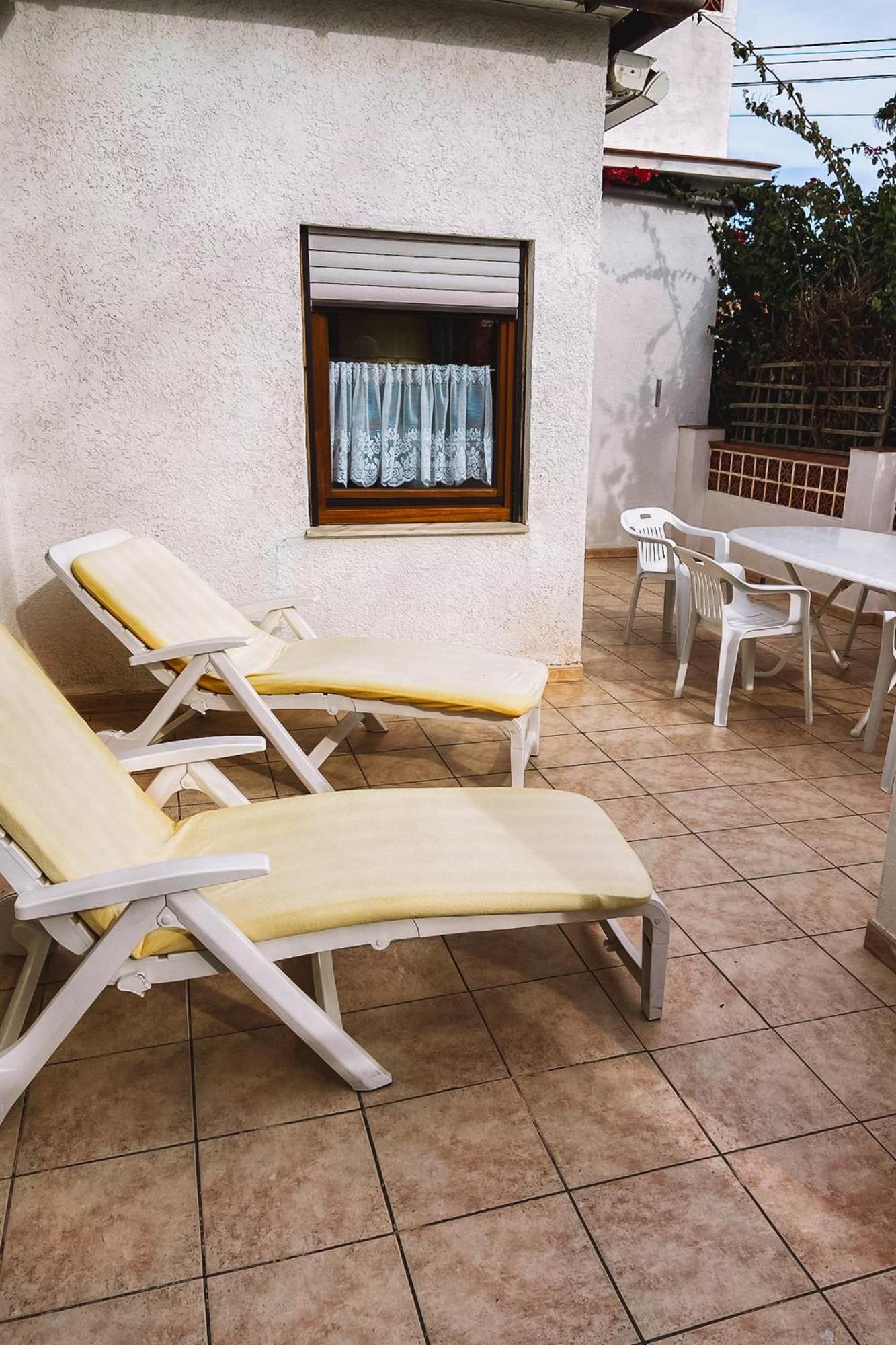 Family Casa Kuka I Wonderful Terrace With Saltwater Pool And Bbq Area I In Walking Distance I Pets Welcome * Fuengirola