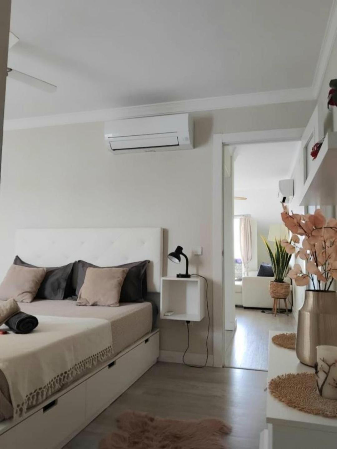 New Penthouse Near With Sunny Balcony Fuengirola
