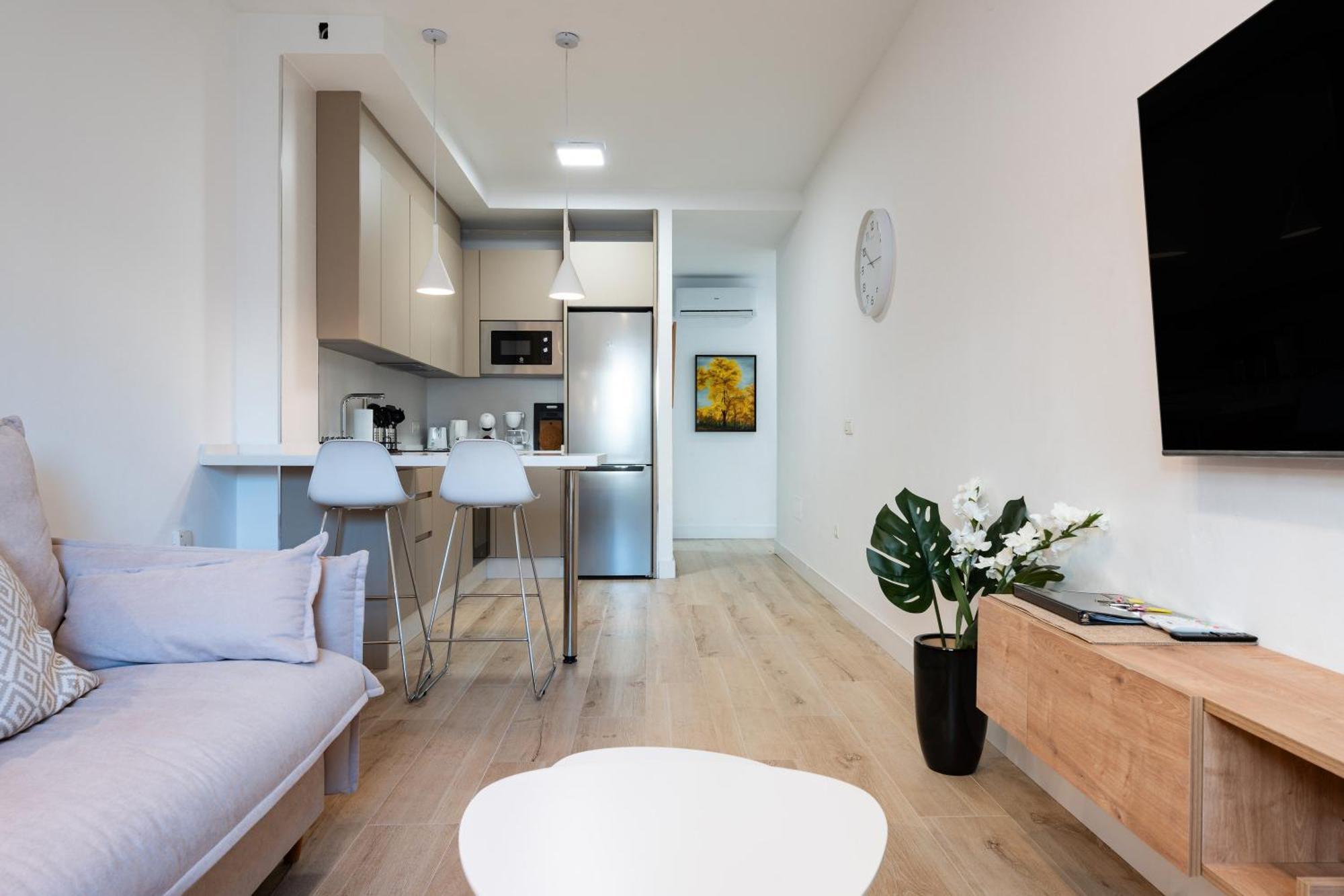 Martin's Place 80 Mts To Apartment *