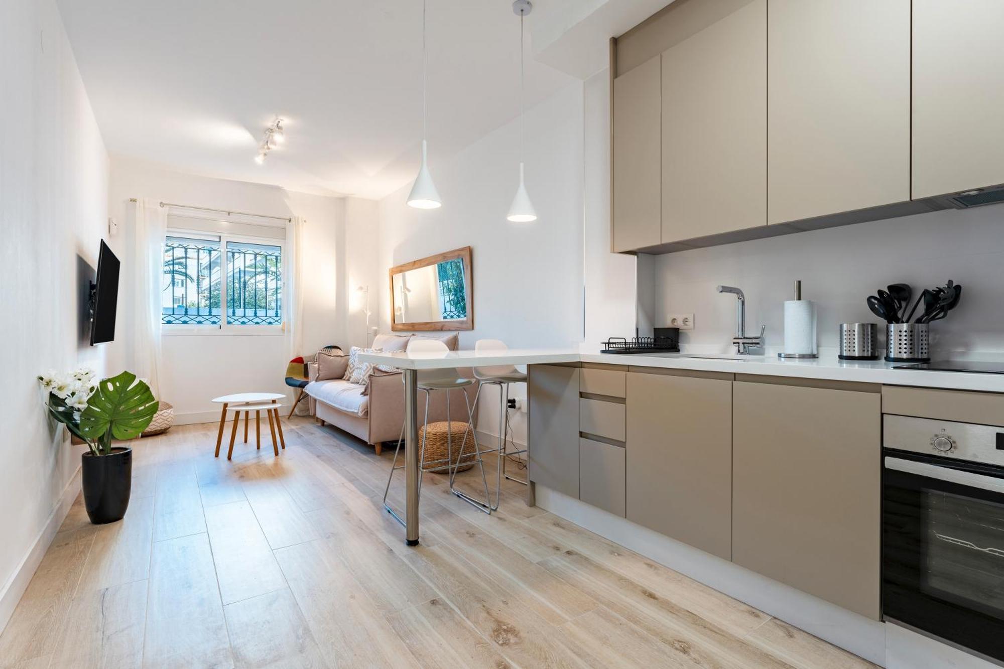 Martin's Place 80 Mts To Apartment