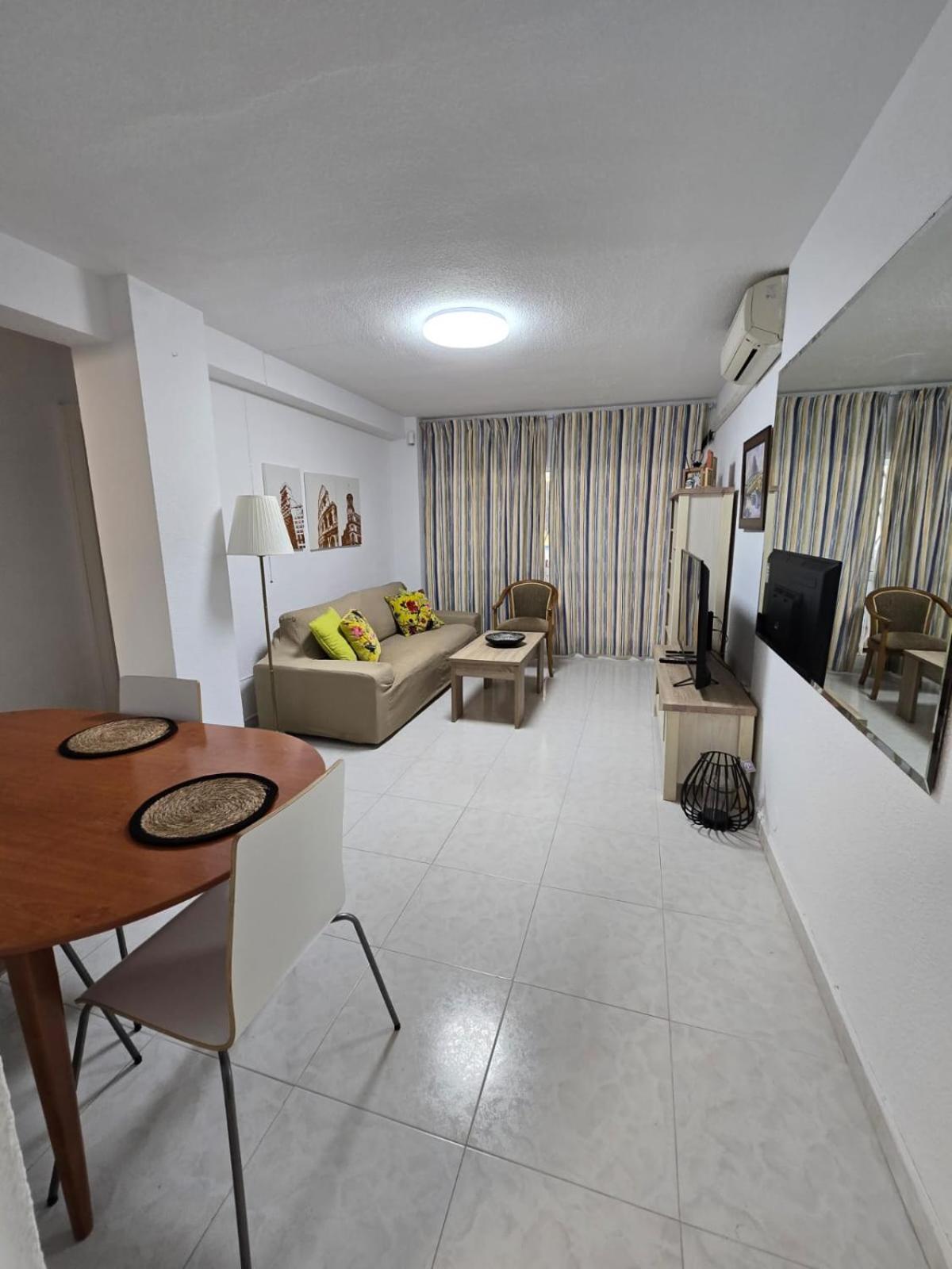 La Perla Appartement *