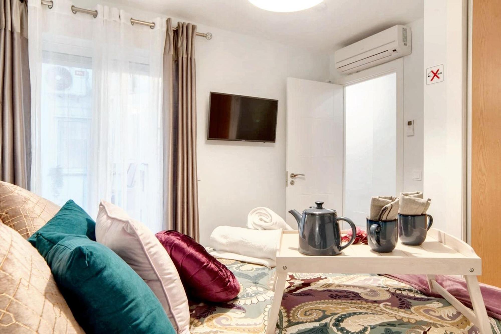 Comfortable House In With Terrace Holiday home