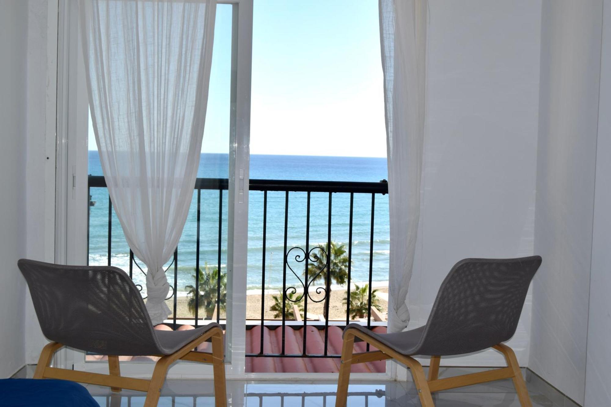 Apartment Beachfront Heaven - Carvajal Fuengirola