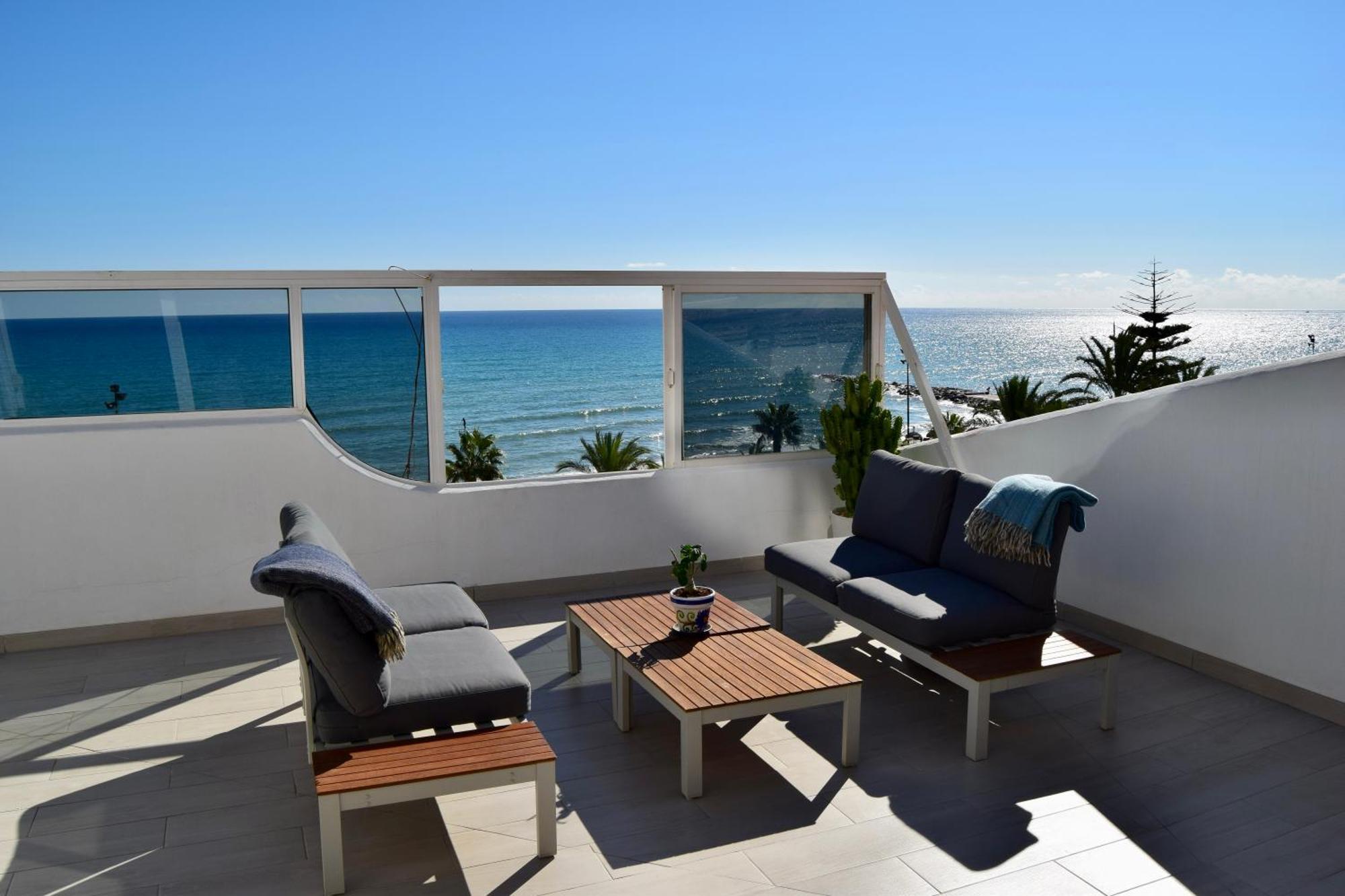 Beachfront Heaven - Carvajal Apartment Fuengirola