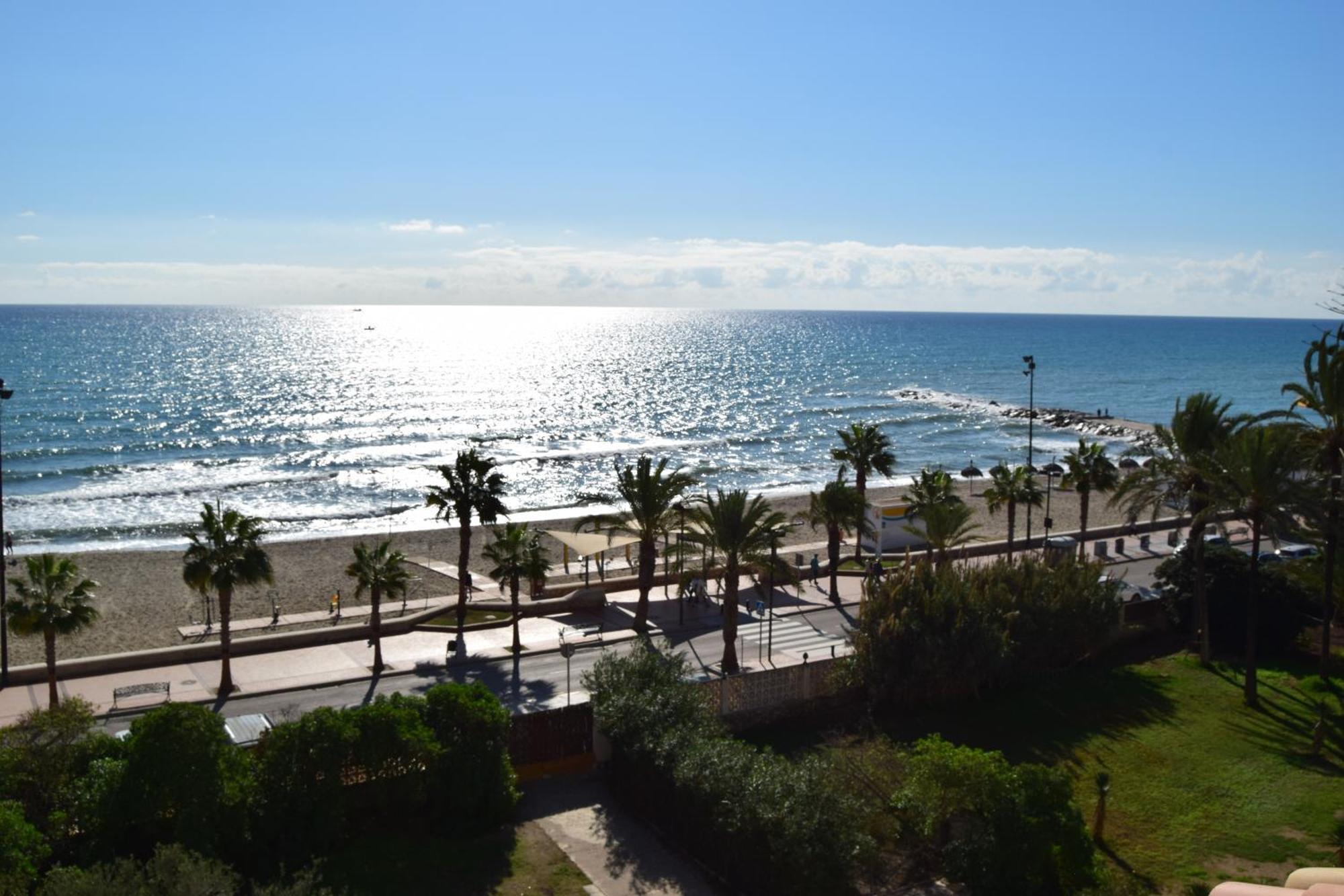 Beachfront Heaven - Carvajal * Fuengirola
