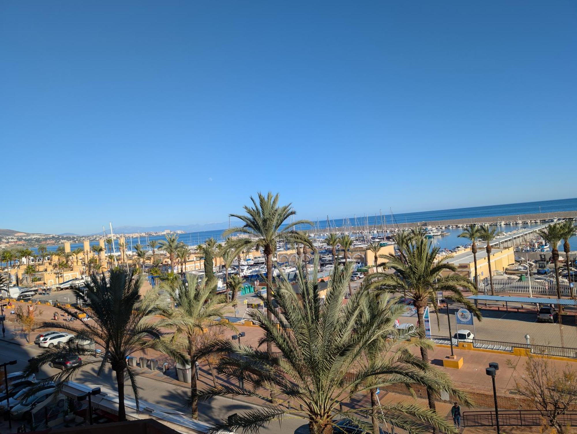 In Paseo Maritimo- First Line To The With Sea View Apartment Fuengirola