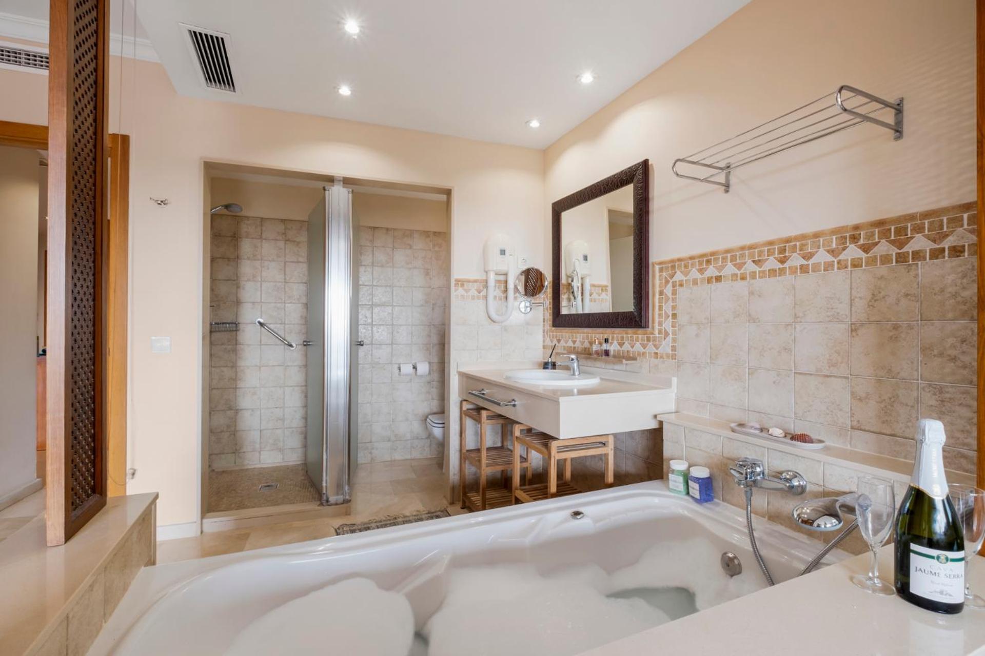 Malibu Sea View Penthouse With Jacuzzi By Costarentals - Ref 244 Fuengirola
