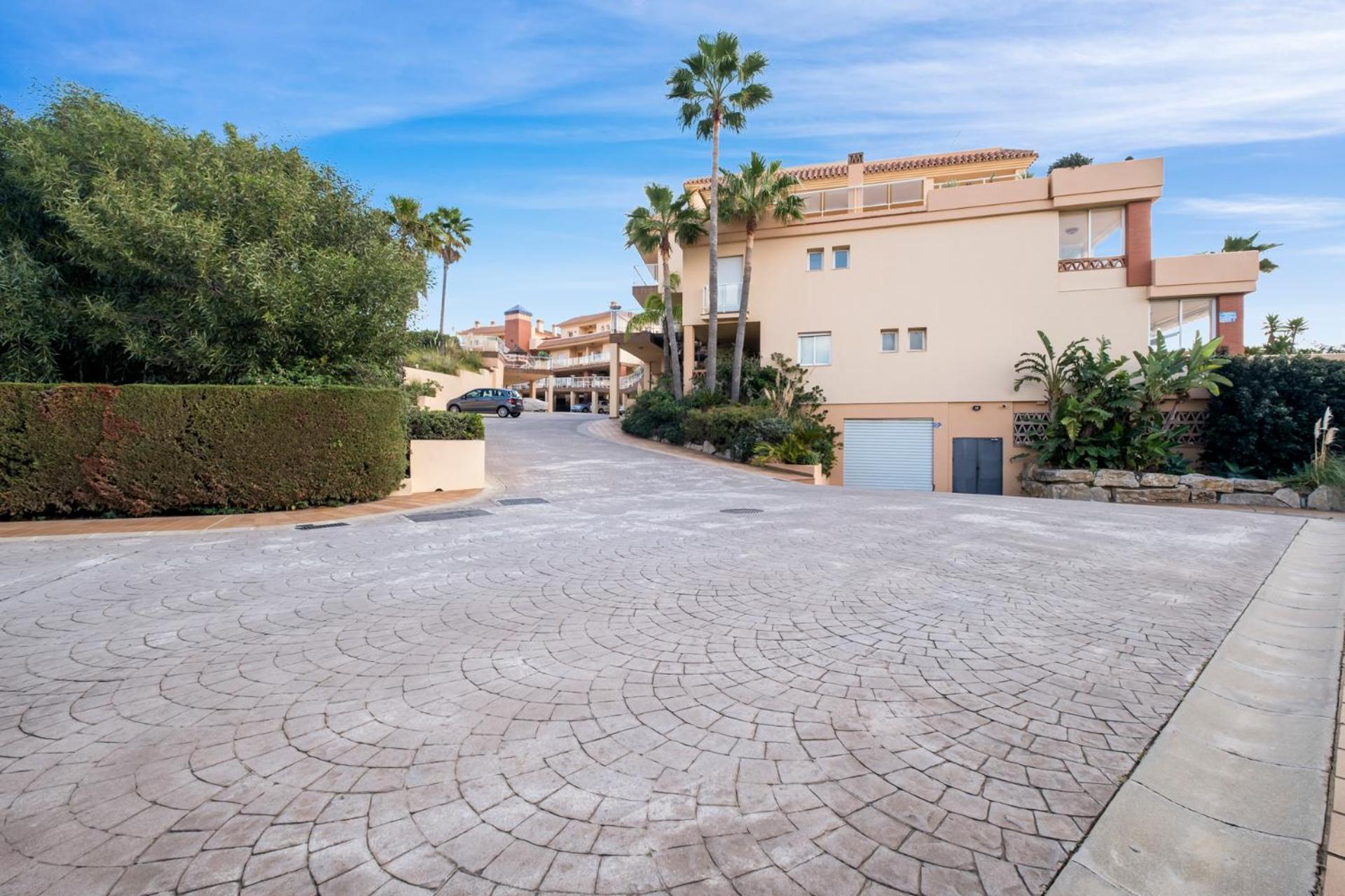Malibu Sea View Penthouse With Jacuzzi By Costarentals - Ref 244 * Fuengirola