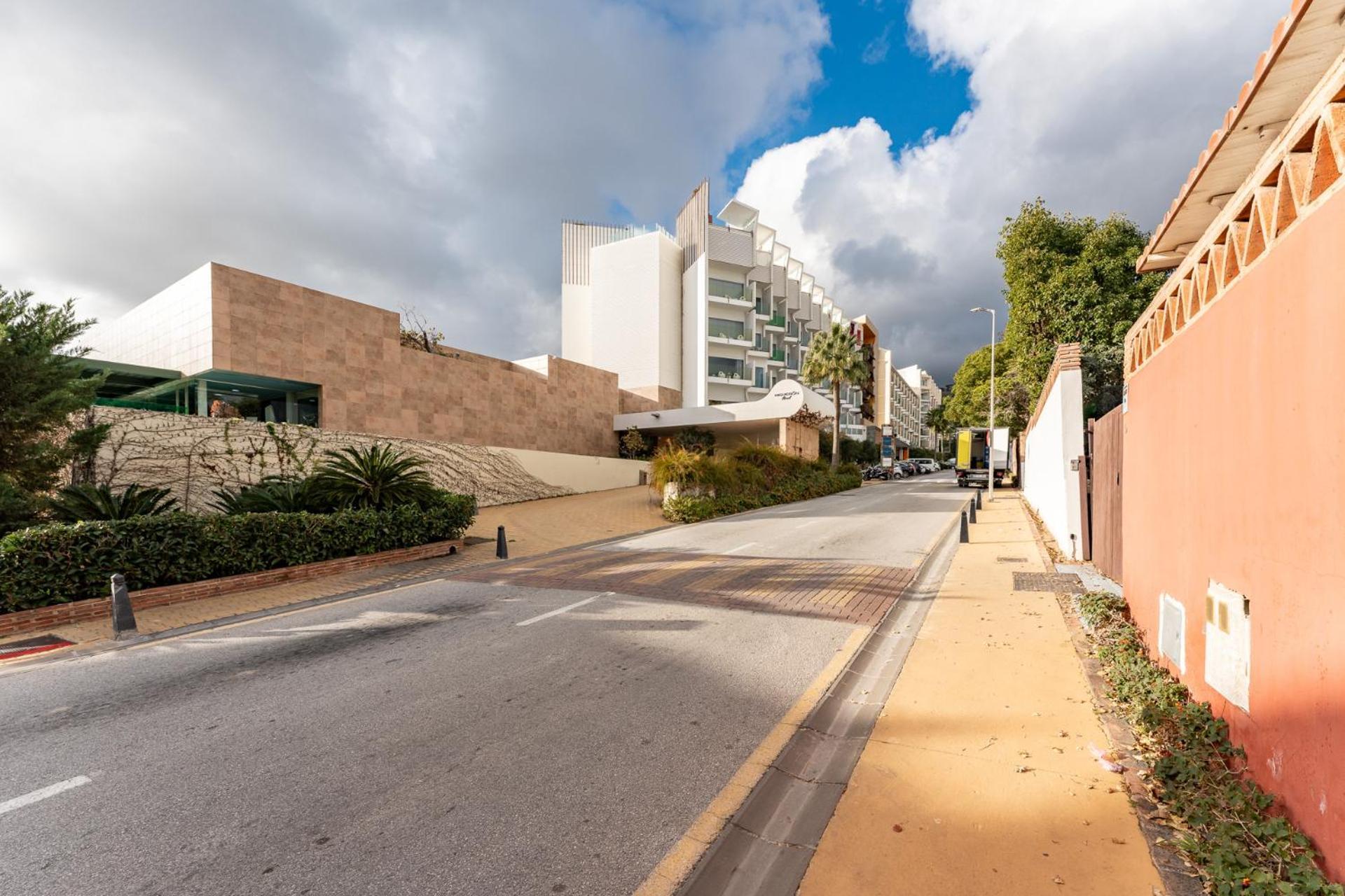 Malagasuite Higueron Sport Club&pool Appartement Fuengirola