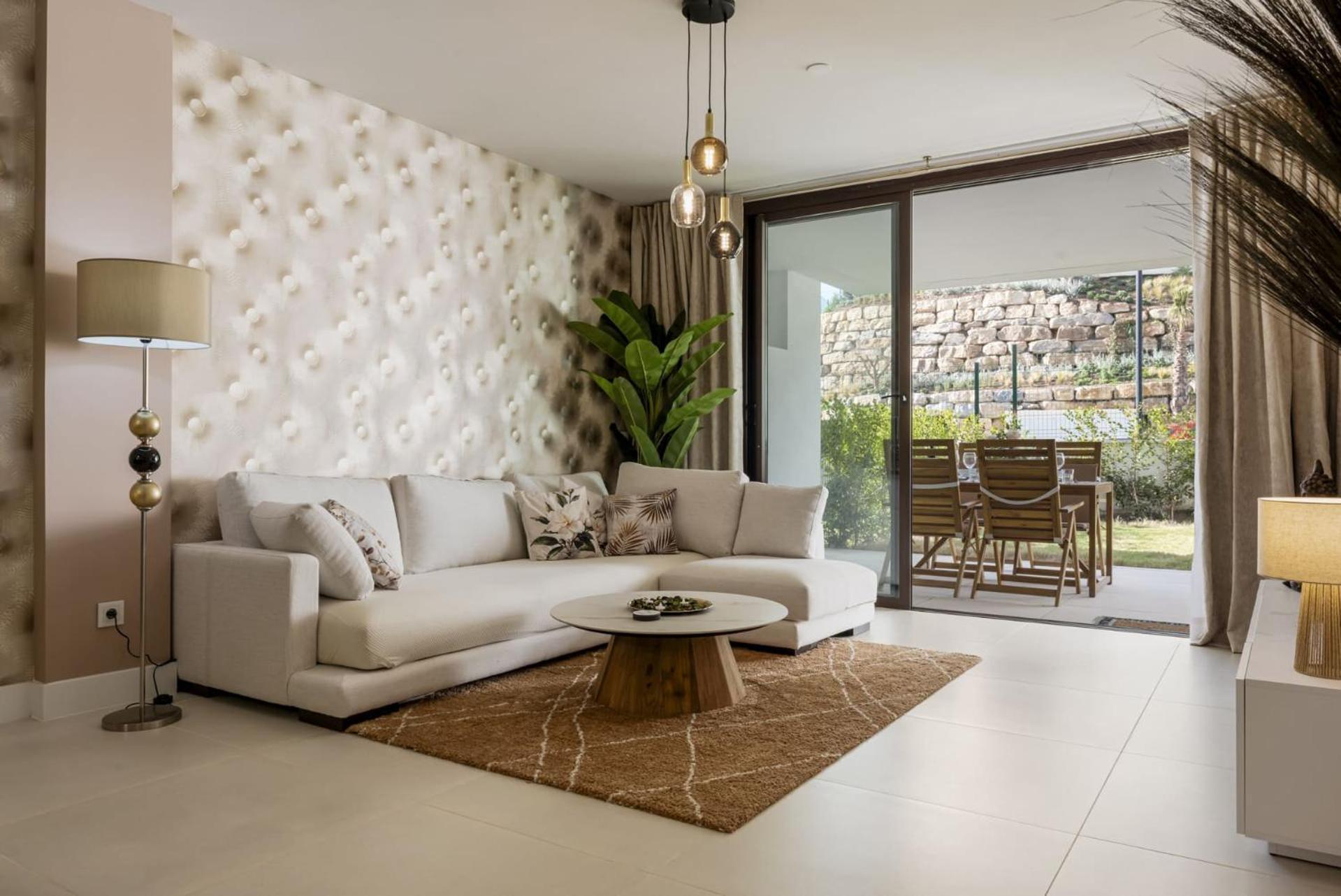 Apartment Vivi Homes - Aurelia Pool, Gym & Sea View