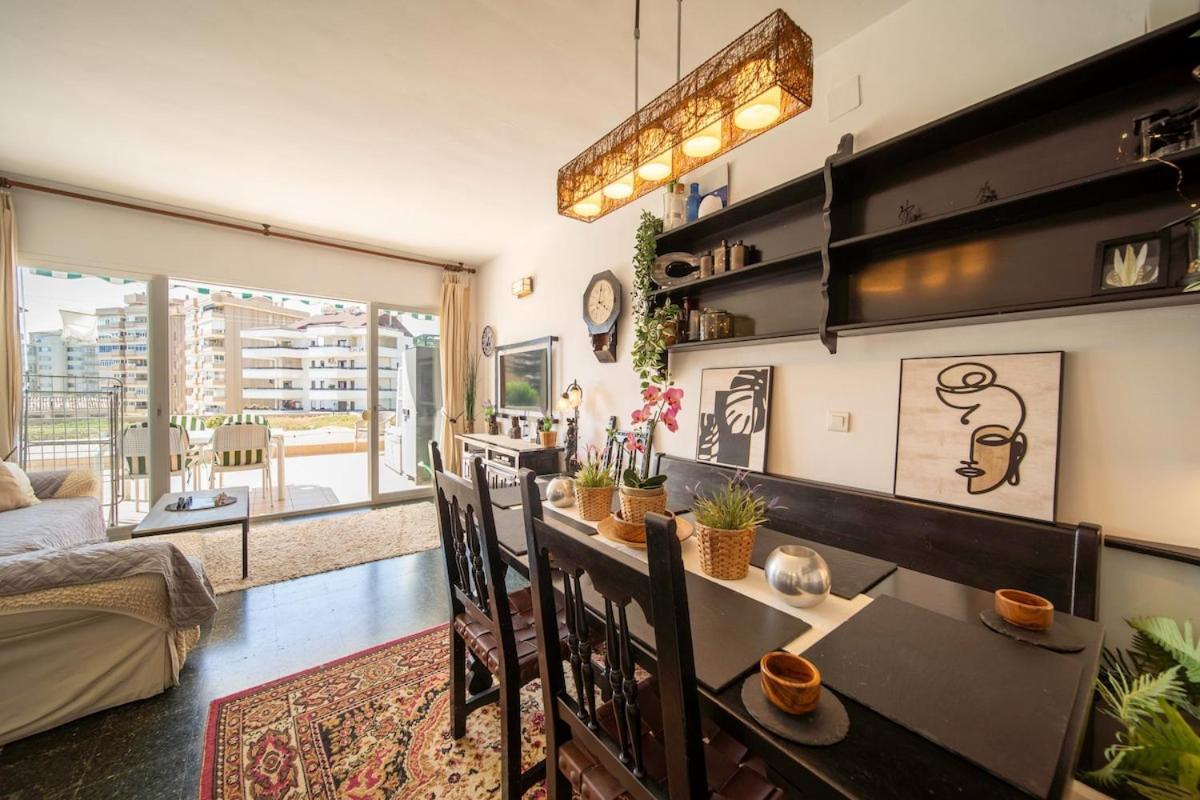 Sun-drenched, Sea-view With Giant Patio! Apartment