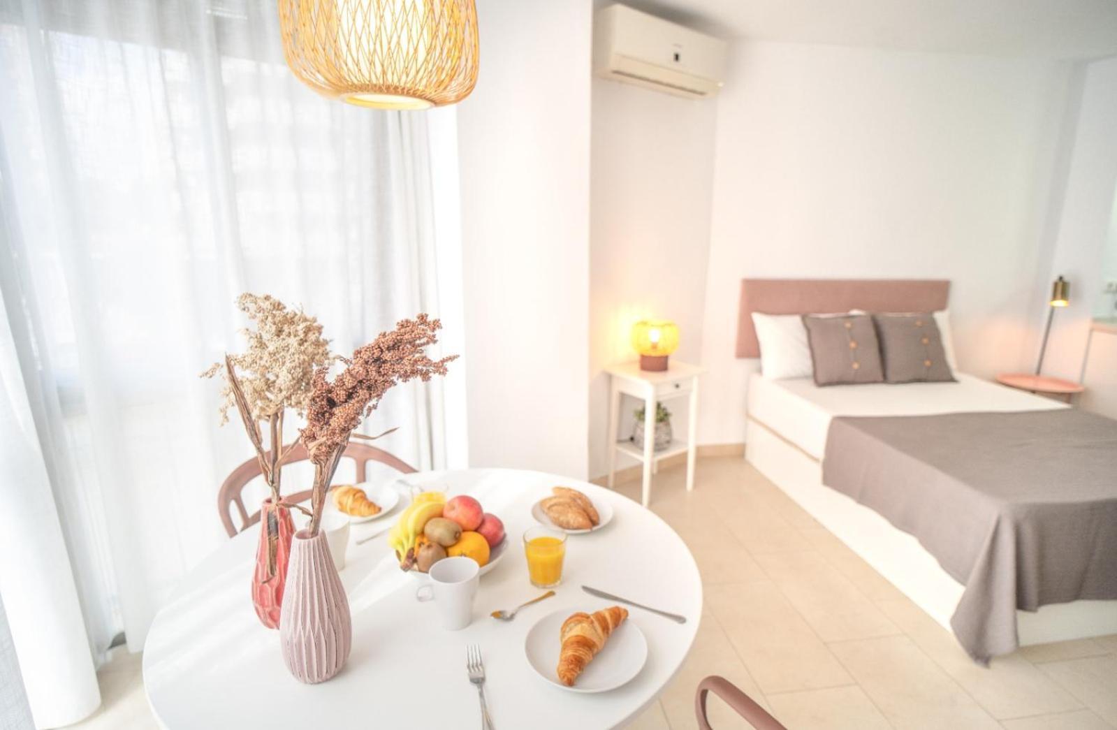 Sun By 10tosea Fuengirola