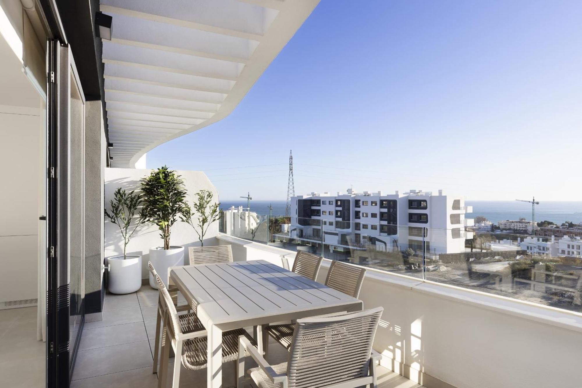 Luxury Horizon Penthouse In Higueron *