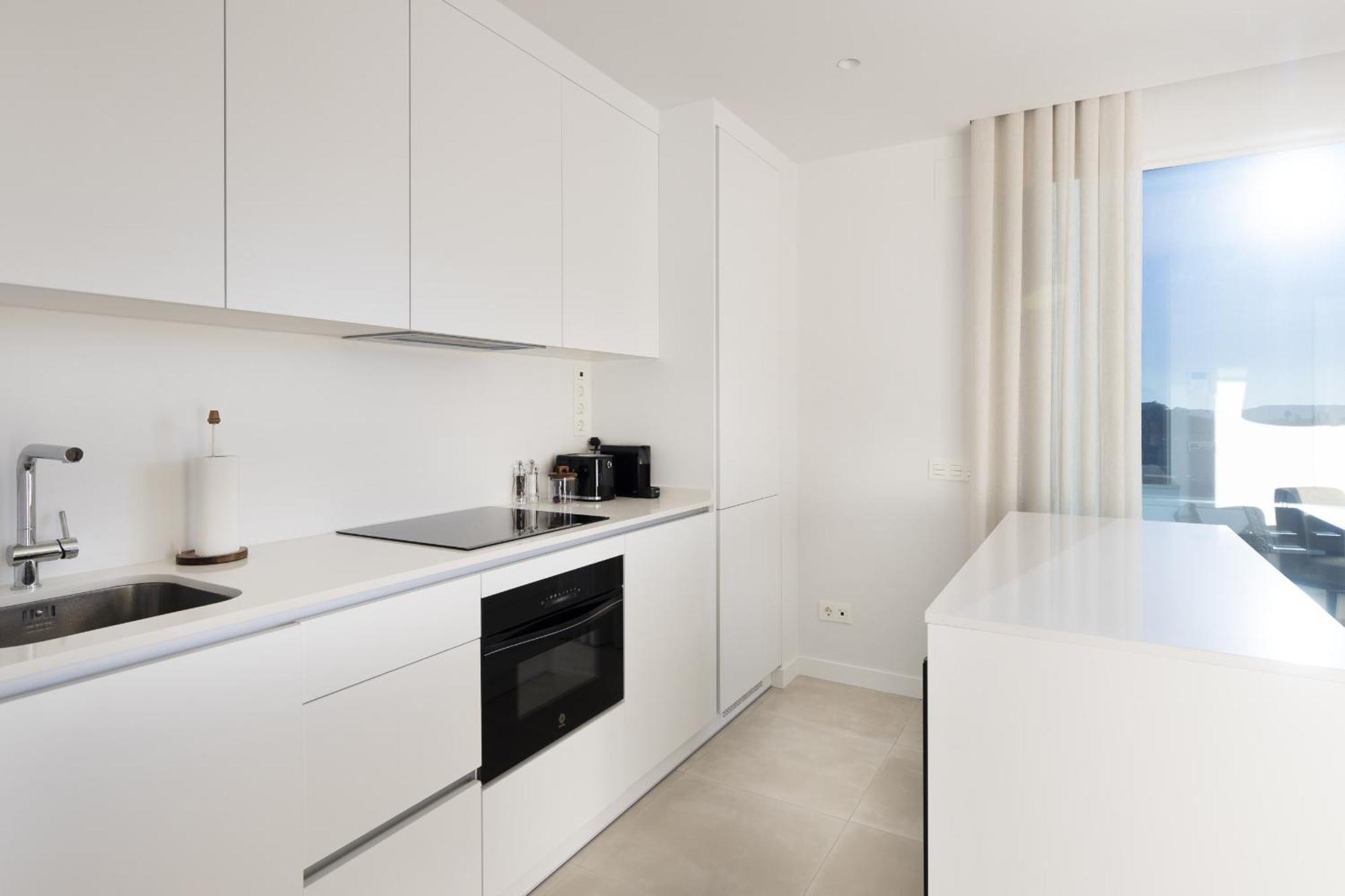 Luxury Horizon Penthouse In Higueron