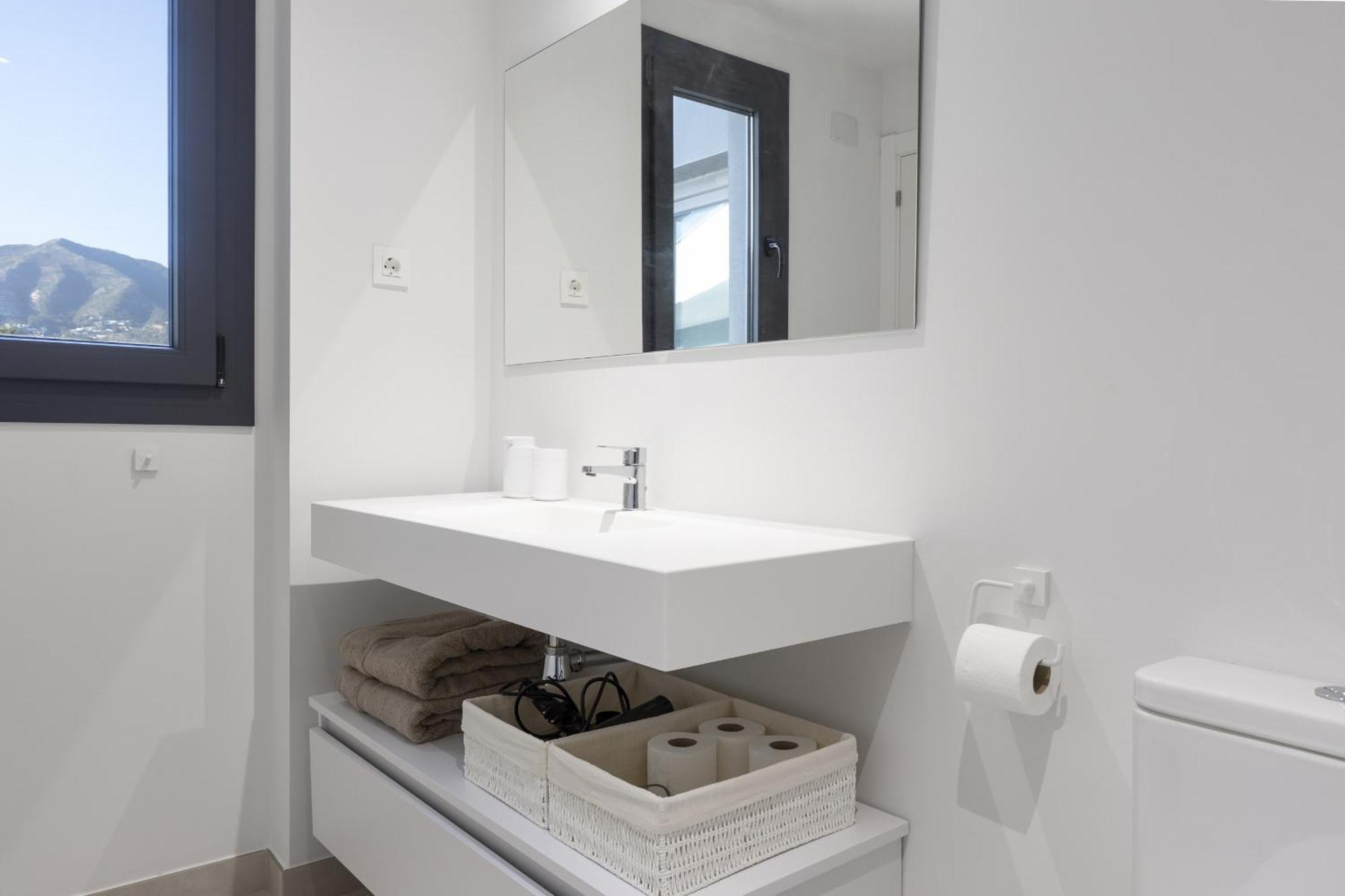 Luxury Horizon Penthouse In Higueron