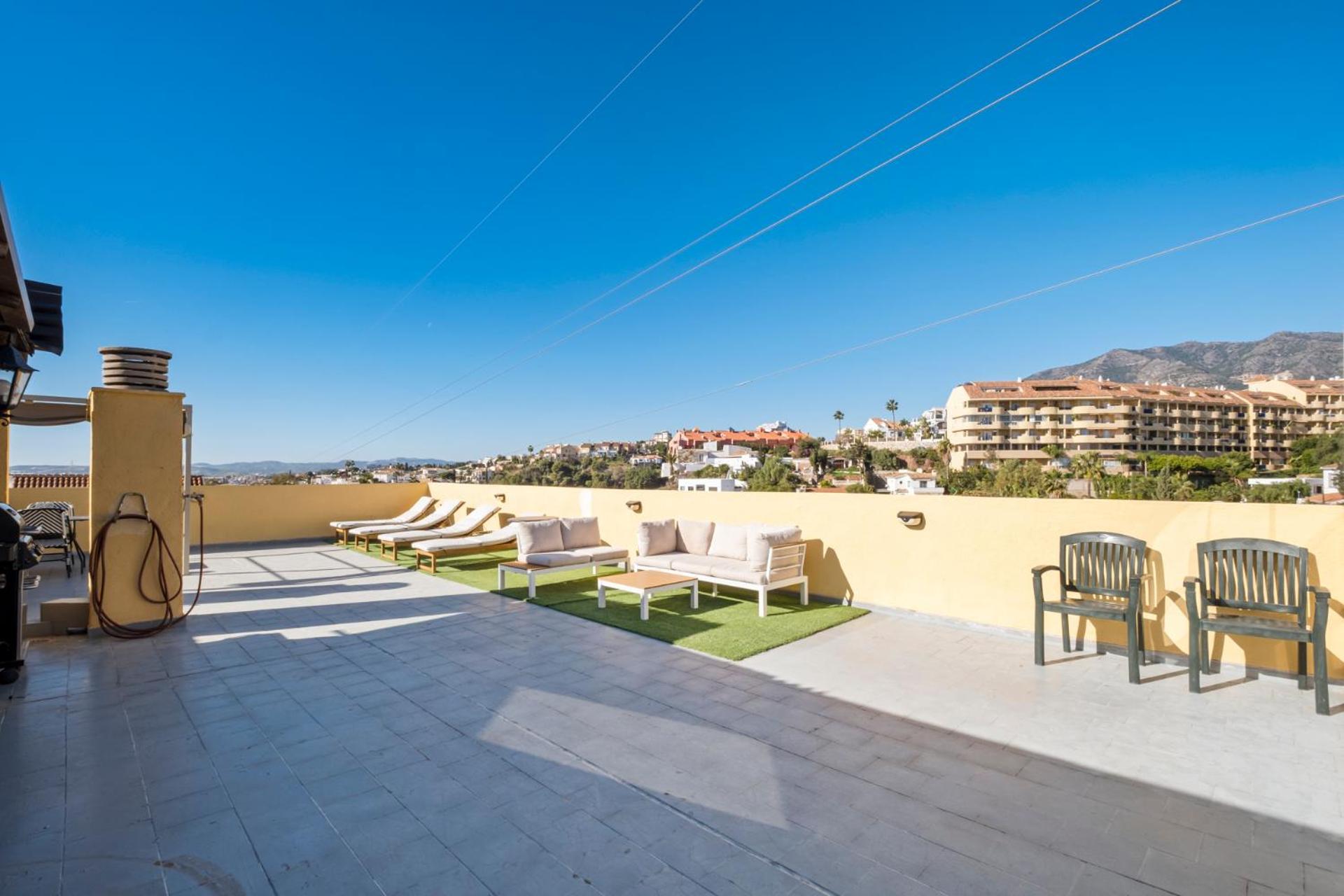 Terrace Penthouse In Torreblanca By Costarentals - Ref 44 *