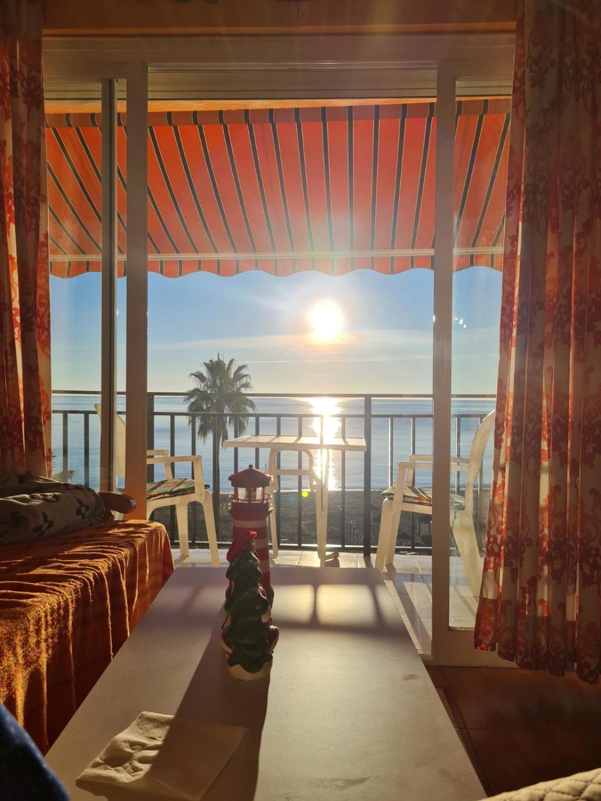 Center Beachfront Yate * Fuengirola