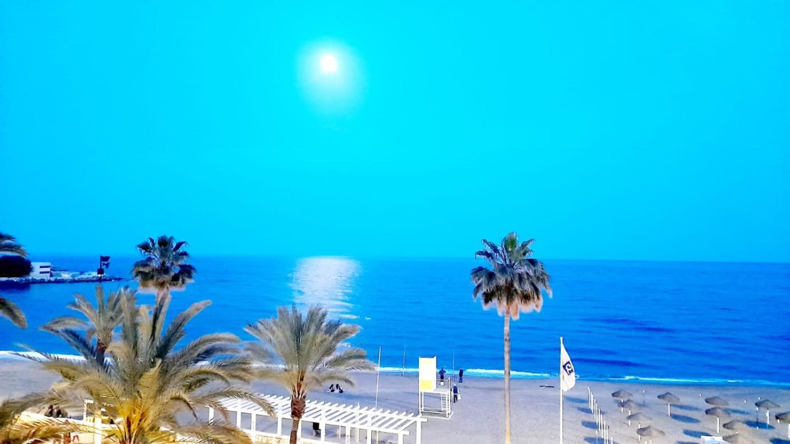 Apartment Center Beachfront Yate