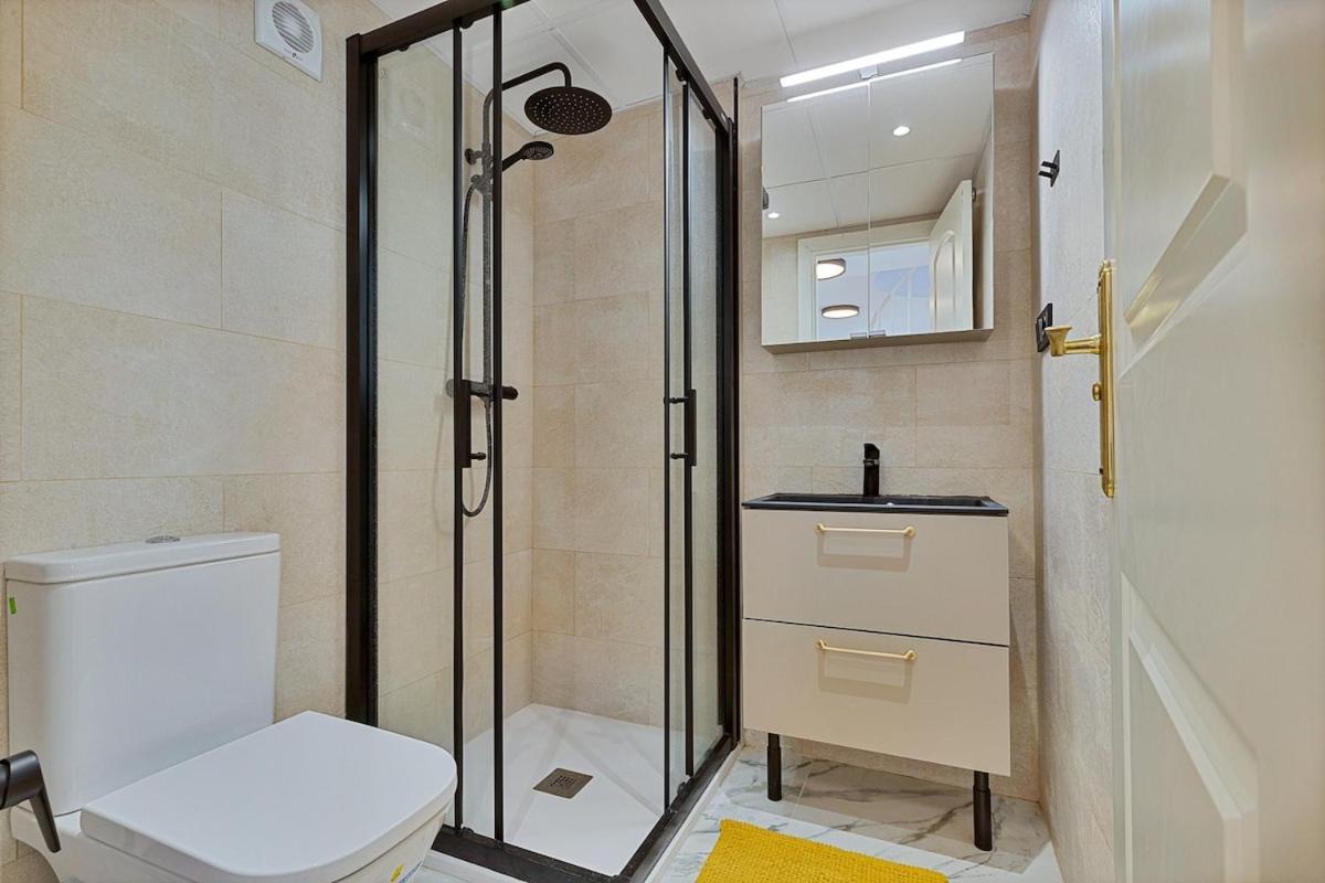 Stunning Penthouse Apartamento Fuengirola
