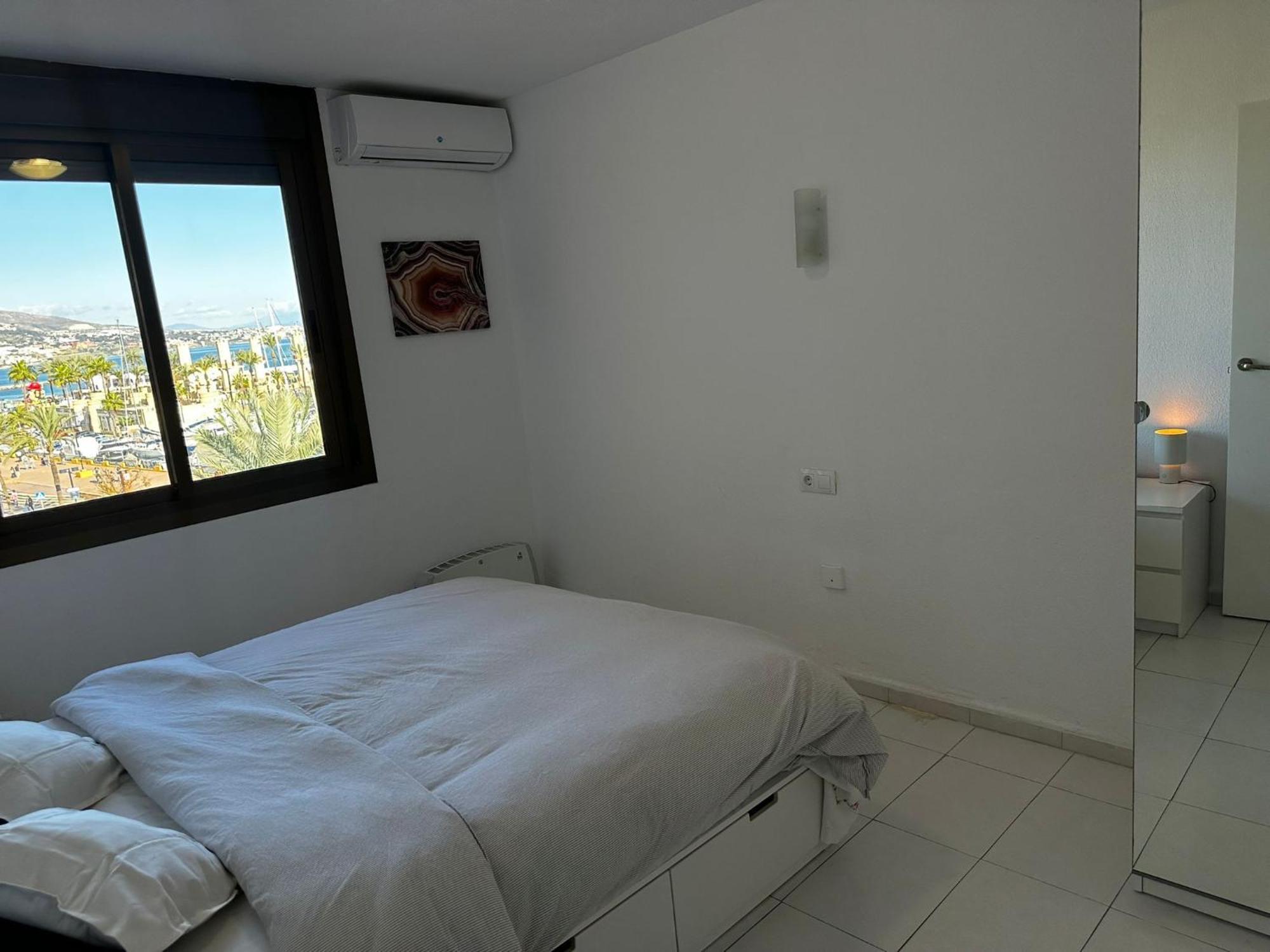 Apartment In Paseo Maritimo- First Line To The With Sea View
