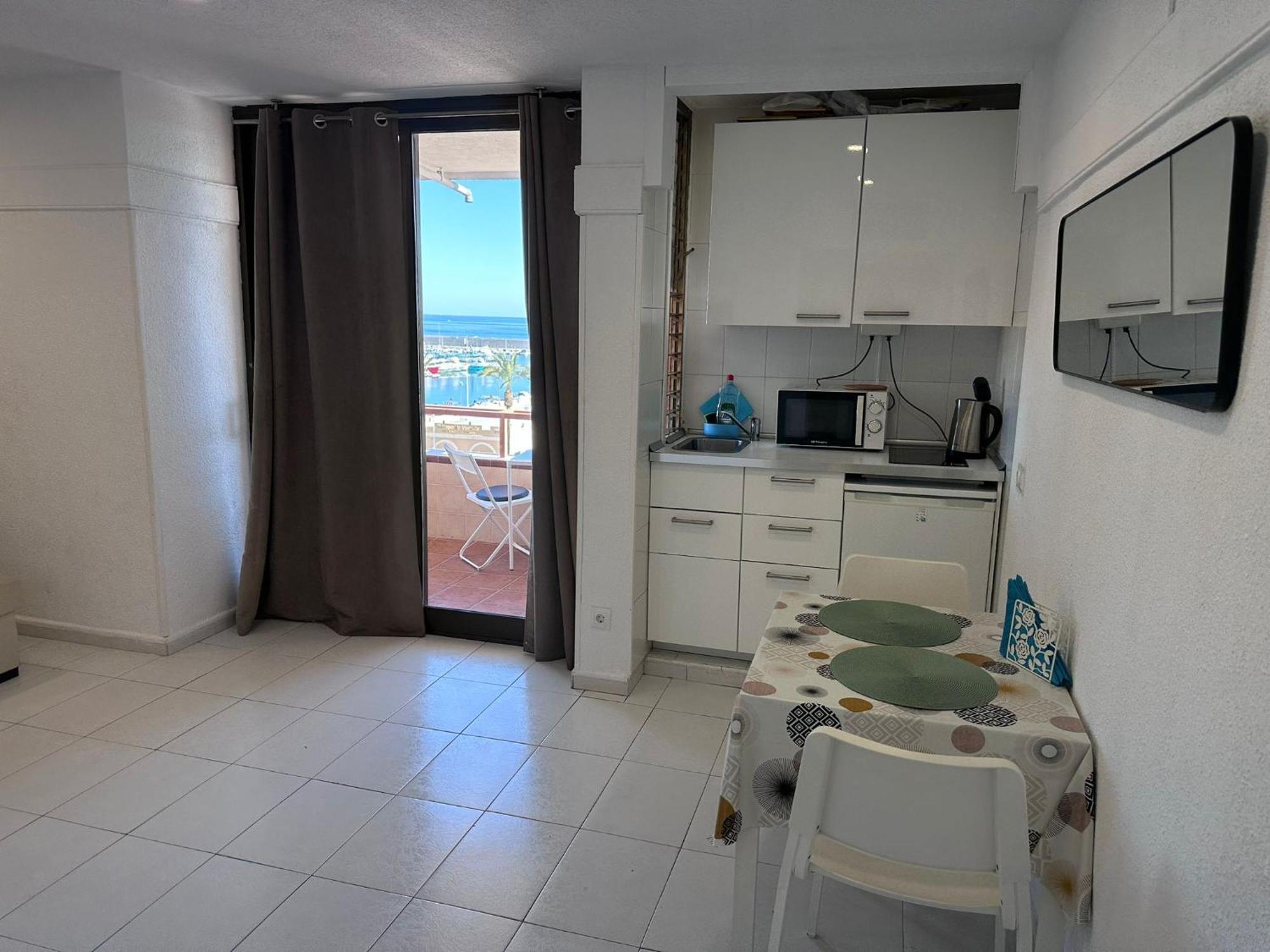In Paseo Maritimo- First Line To The With Sea View Apartment Fuengirola