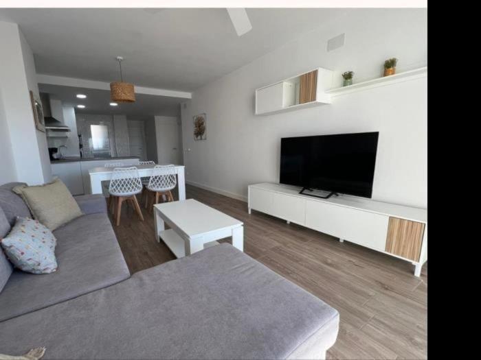 New Boliches With Sea Views, Pool And Parking Fuengirola
