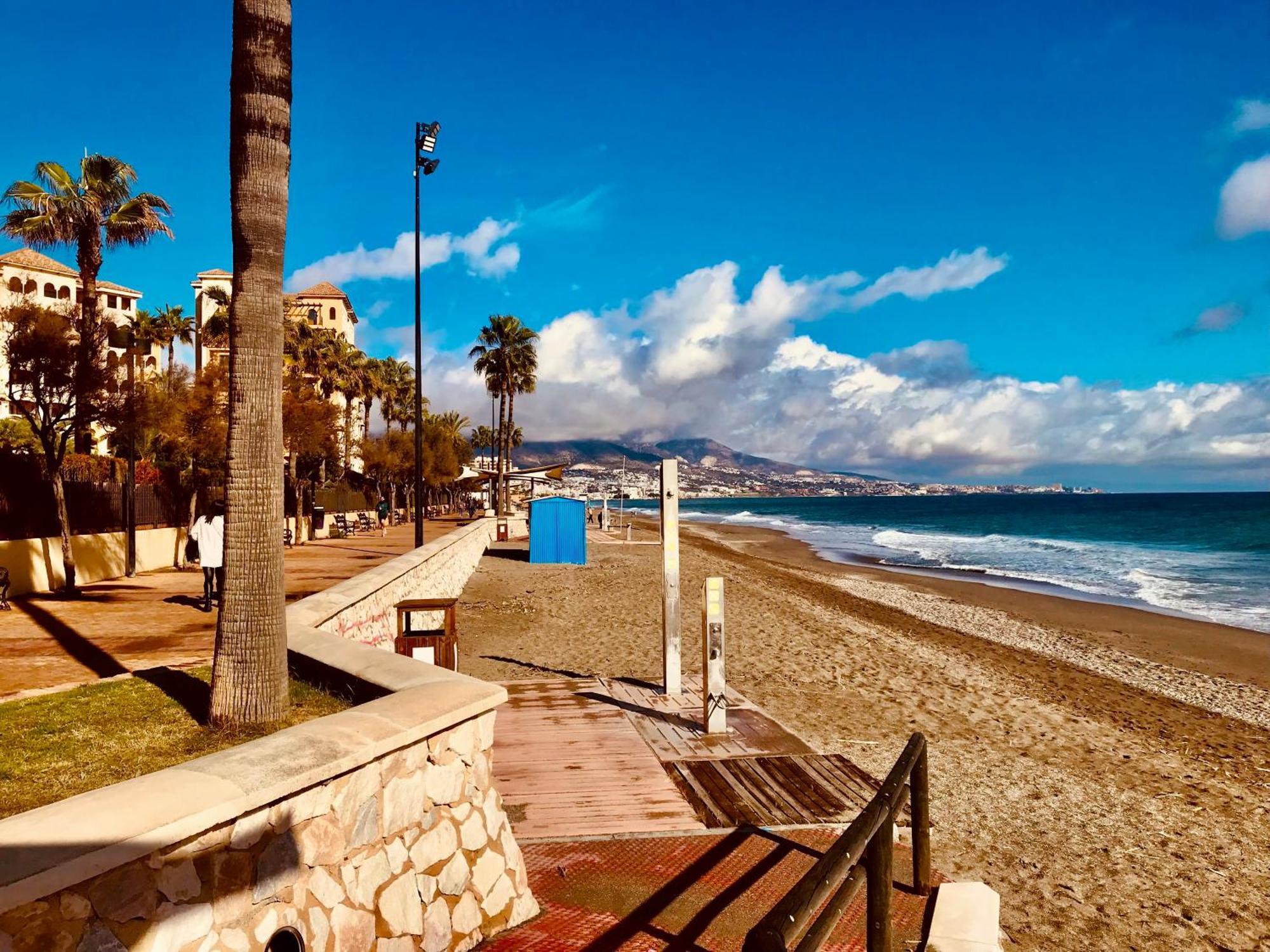 Terrazas De Miramar, Castillo * Fuengirola