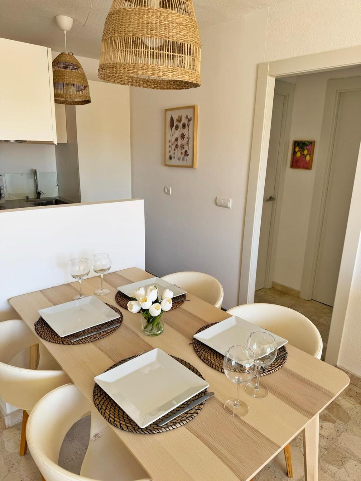 Sunny & Modern Apartment Fuengirola