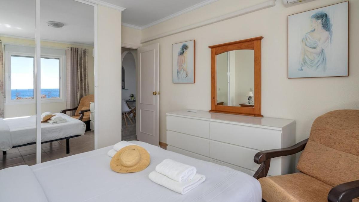 Apartment Cozy Seaview Getaway