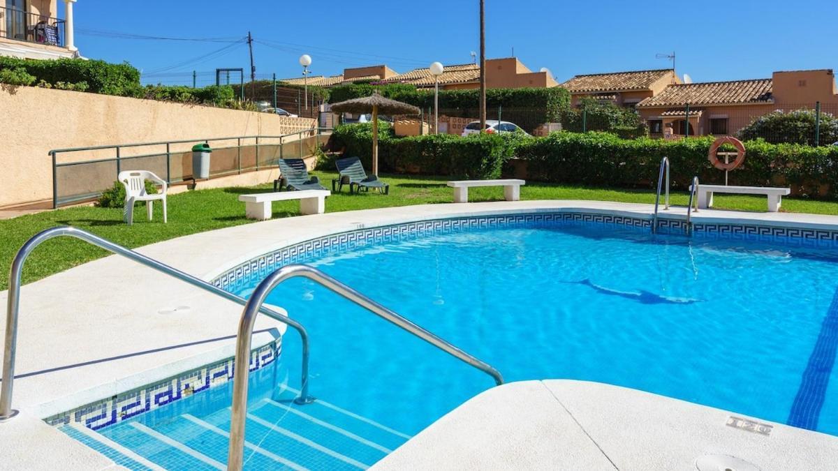 Apartment Cozy Seaview Getaway Fuengirola