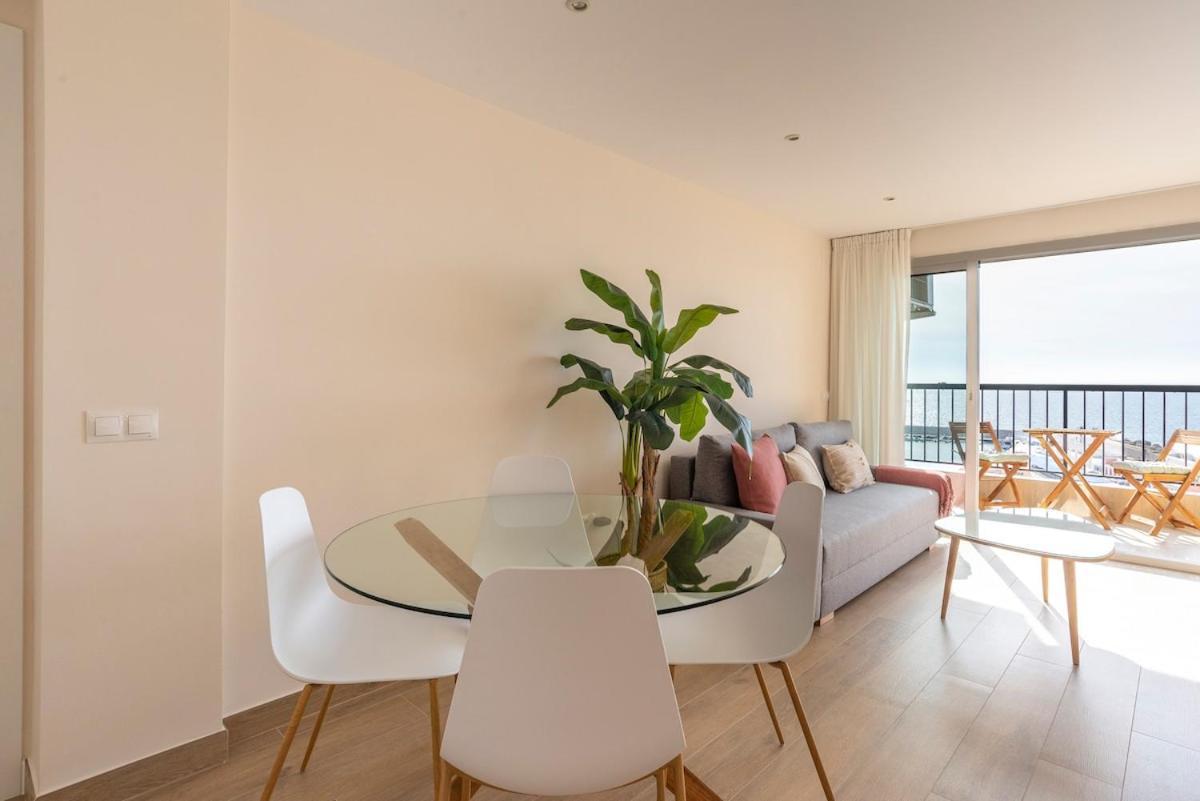 Port And Apartment *