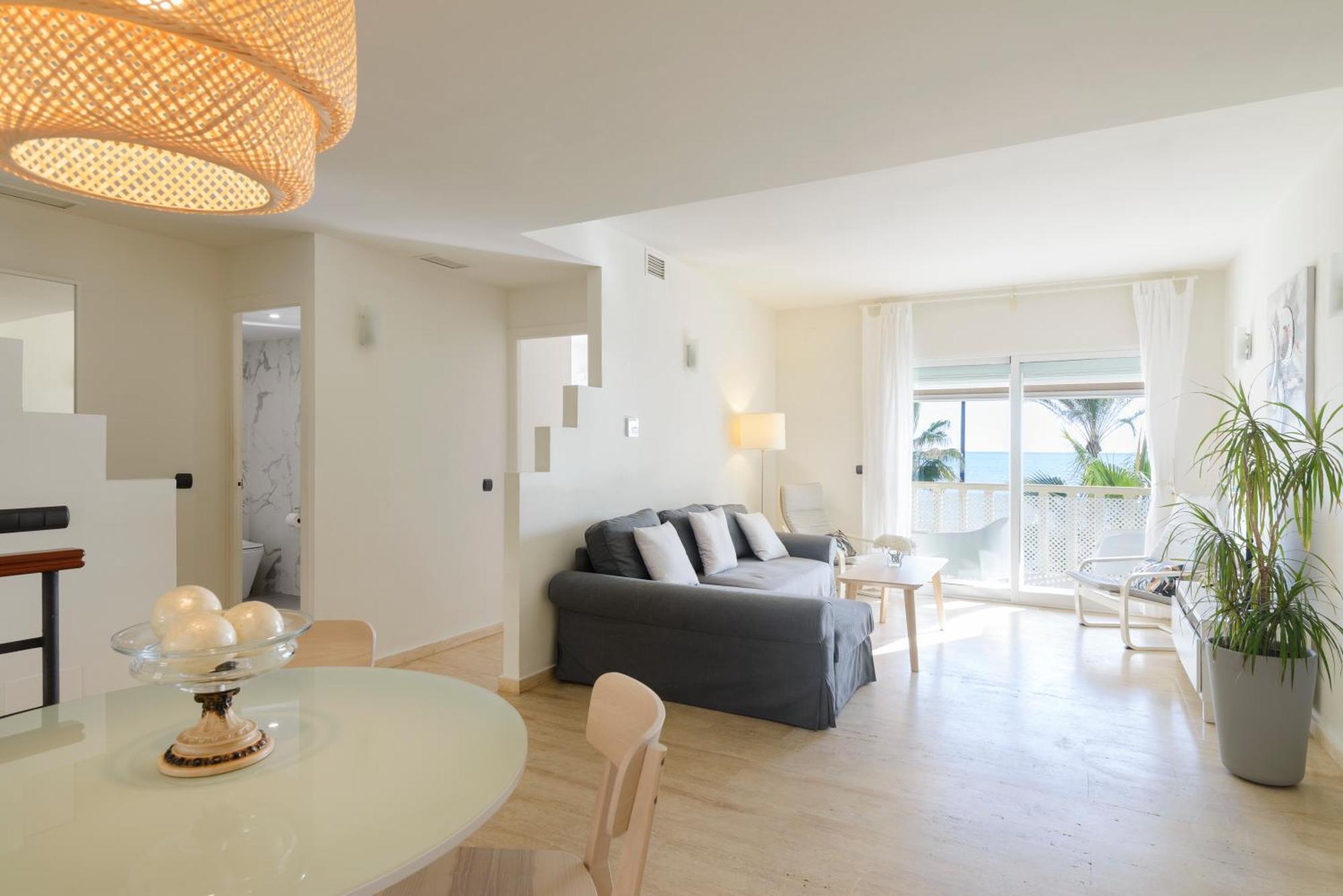 Сasa de vacaciones Lujosa Vivienda En Primera Línea De Playa *