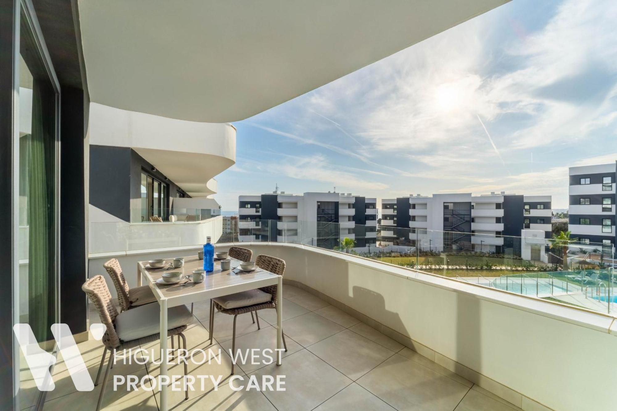Huoneisto Higueron West Collection - The Poolview Terrace By Hwpc Fuengirola