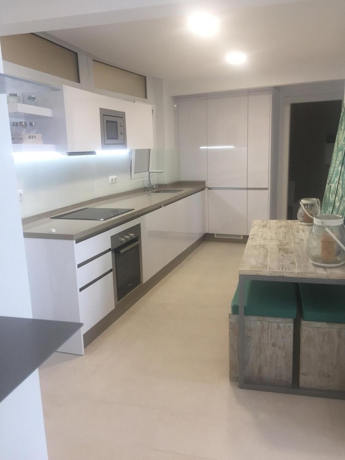 Dreamhomesbymaria Beachfront With Garage And Wifi Apartment Fuengirola