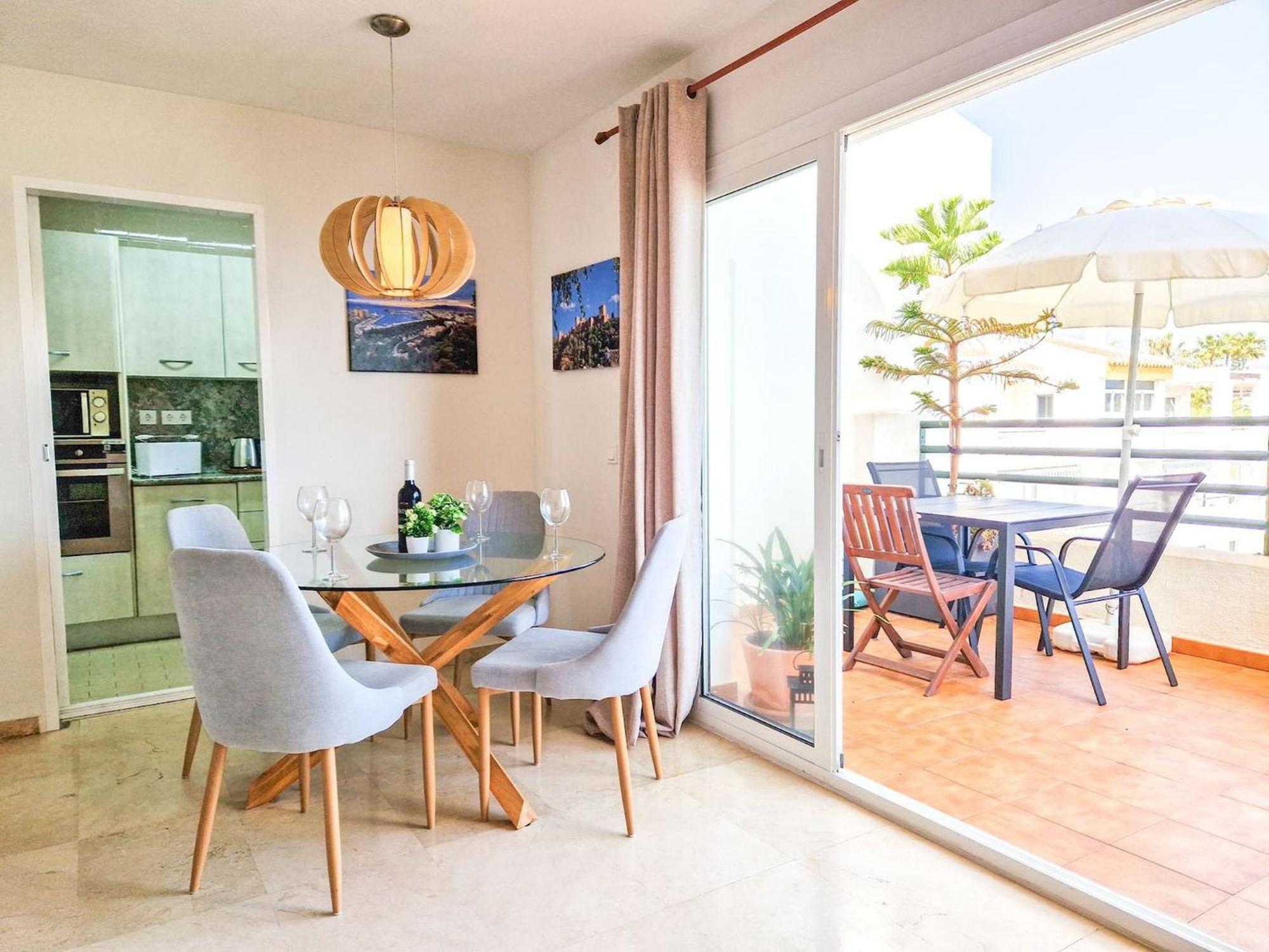Sea View In Wyndham Close To * Fuengirola
